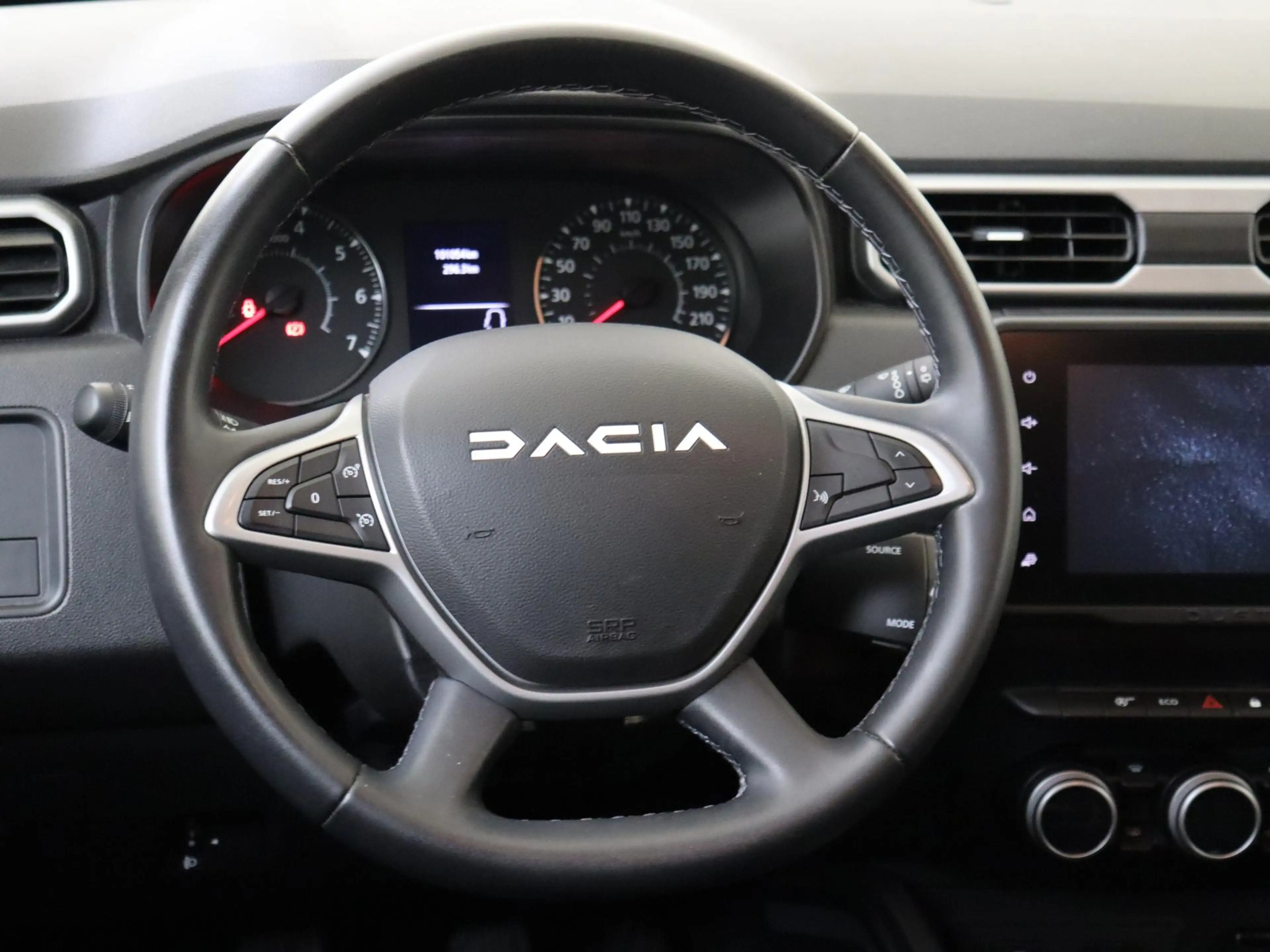 Dacia Duster 1.0 TCe 100 Bi-Fuel Journey Apple Carplay | Cruise — photo 10