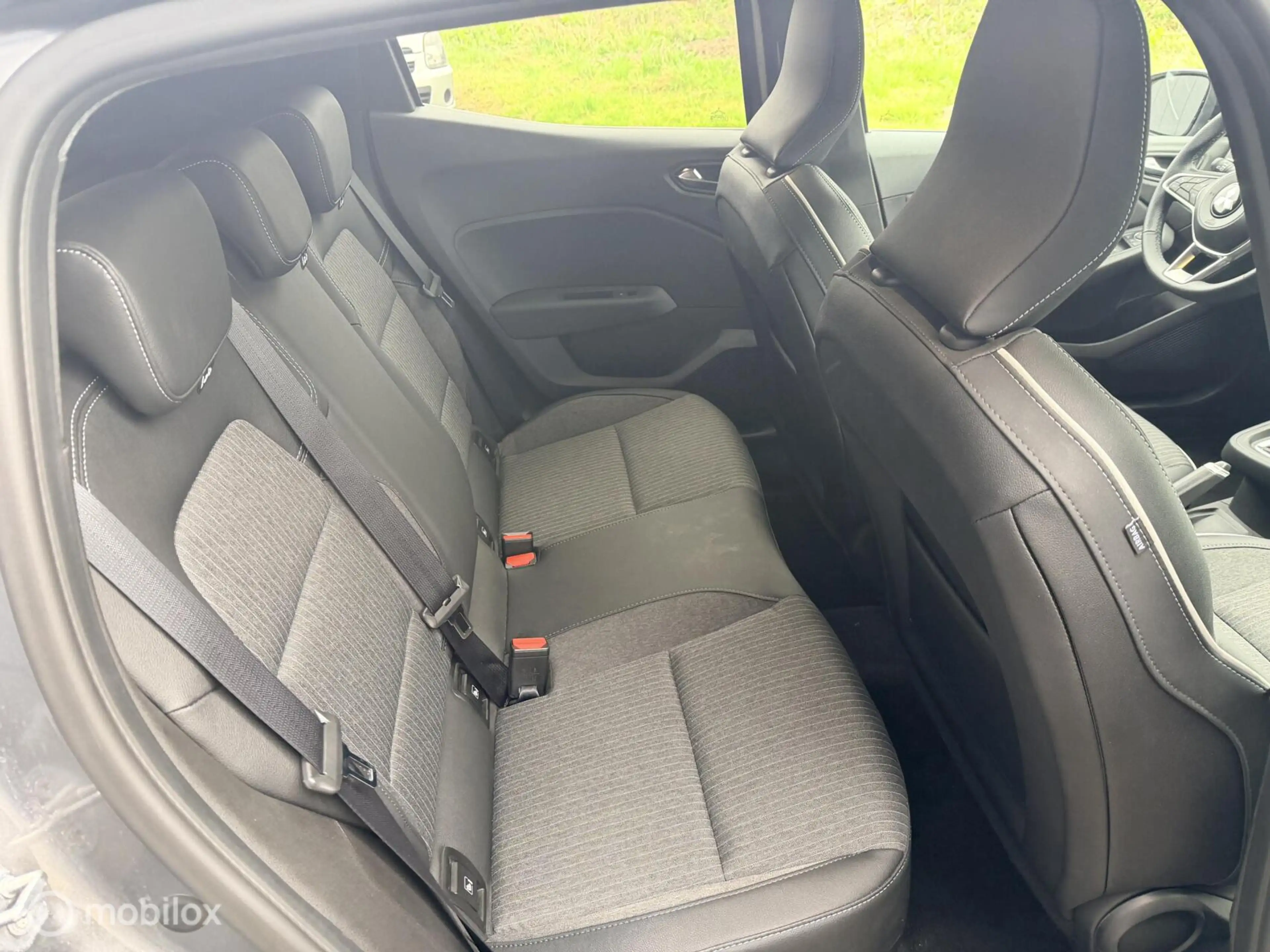 Mitsubishi Colt 1.0T MT Intense+ — photo 21