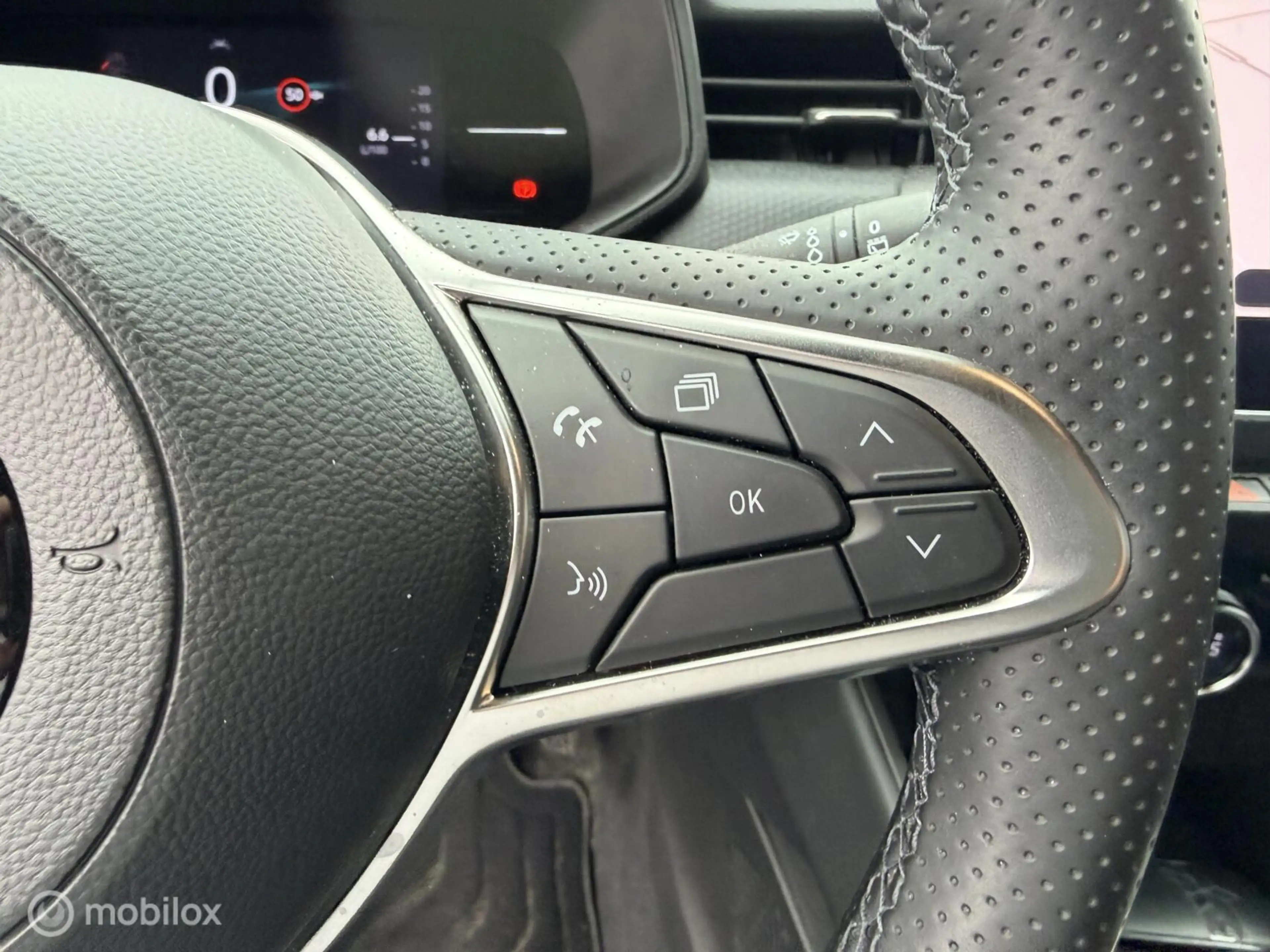 Mitsubishi Colt 1.0T MT Intense+ — photo 13