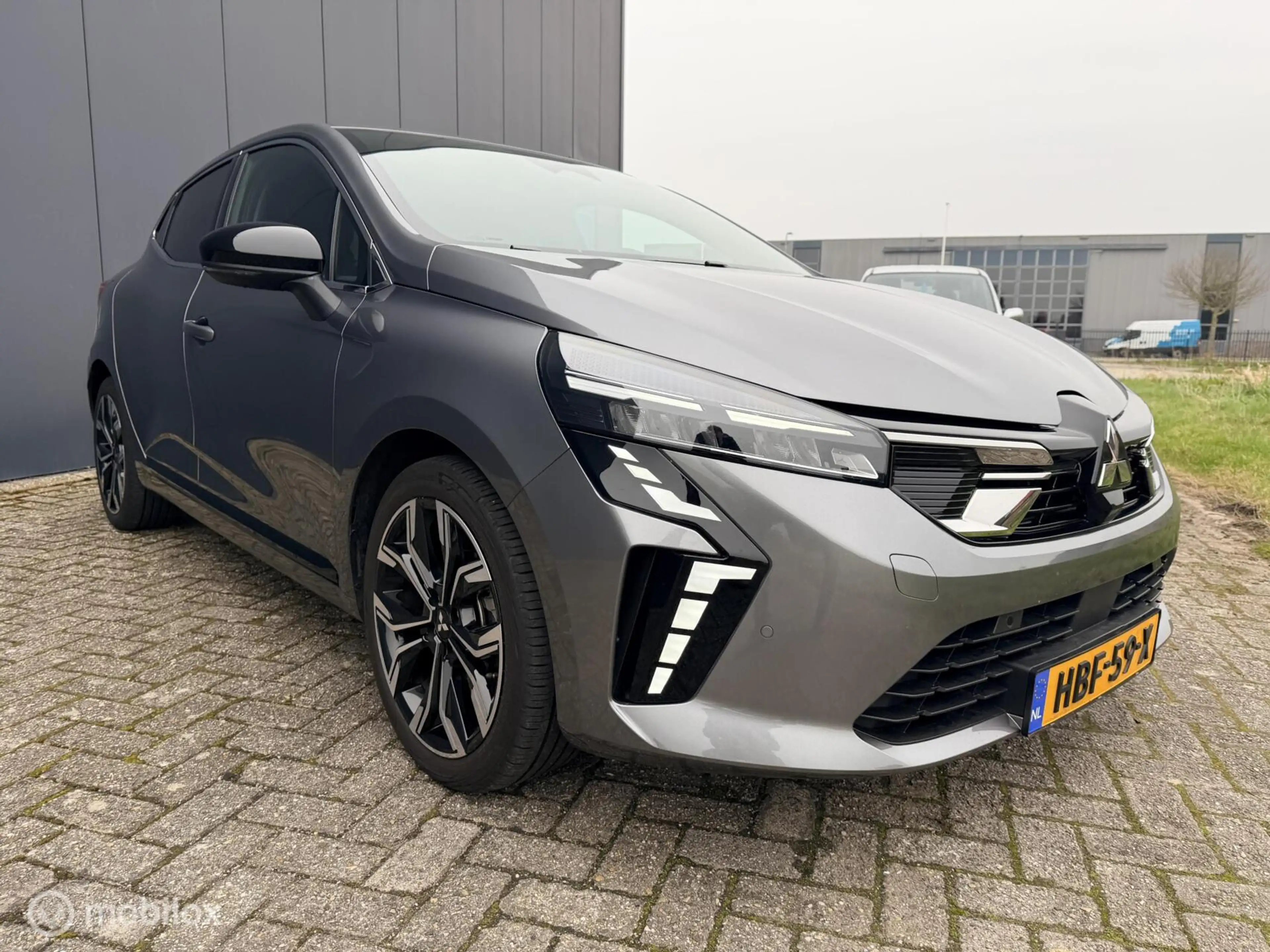 Mitsubishi Colt 1.0T MT Intense+ — photo 19