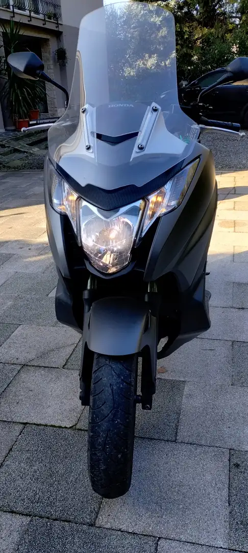 Honda Integra 750 DCT / ABS Grigio - 1