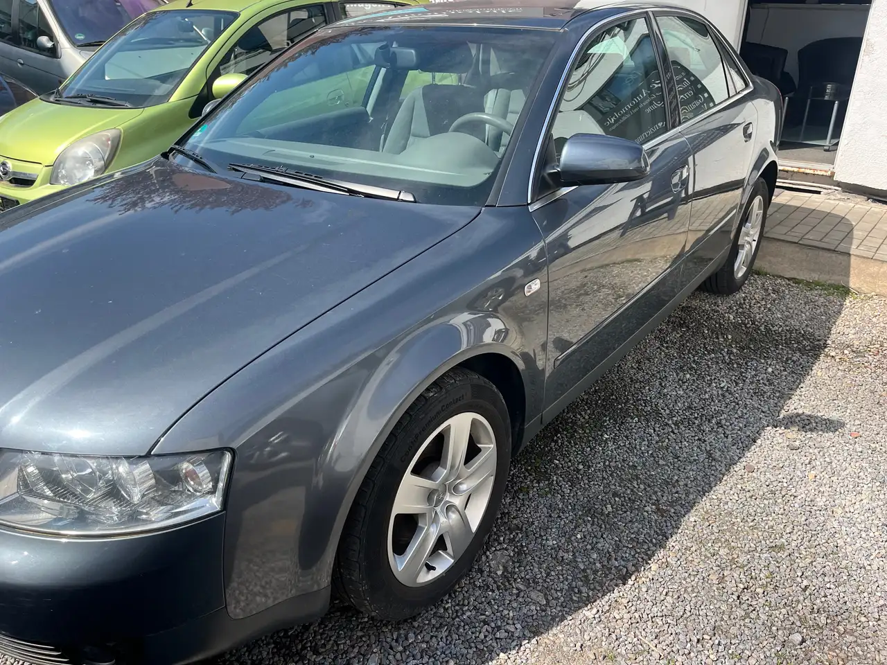 Audi A4 2.0, foto 2