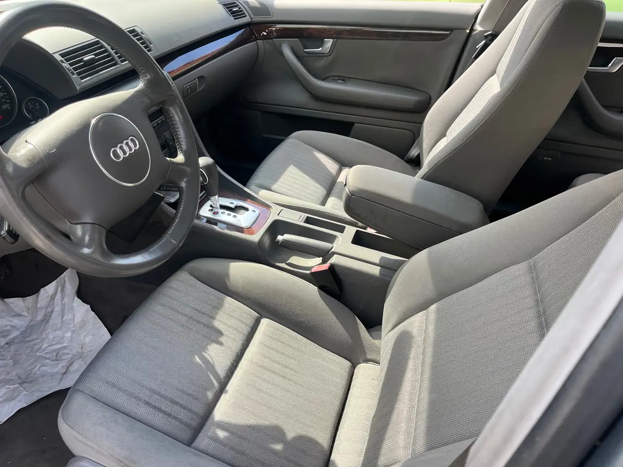 Audi A4 2.0, foto 7