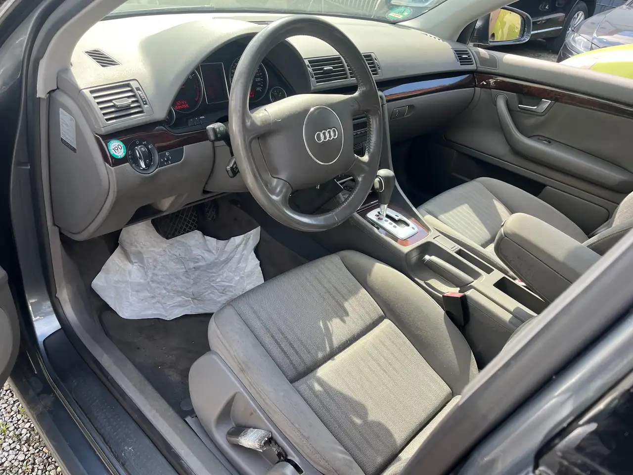 Audi A4 2.0, foto 6