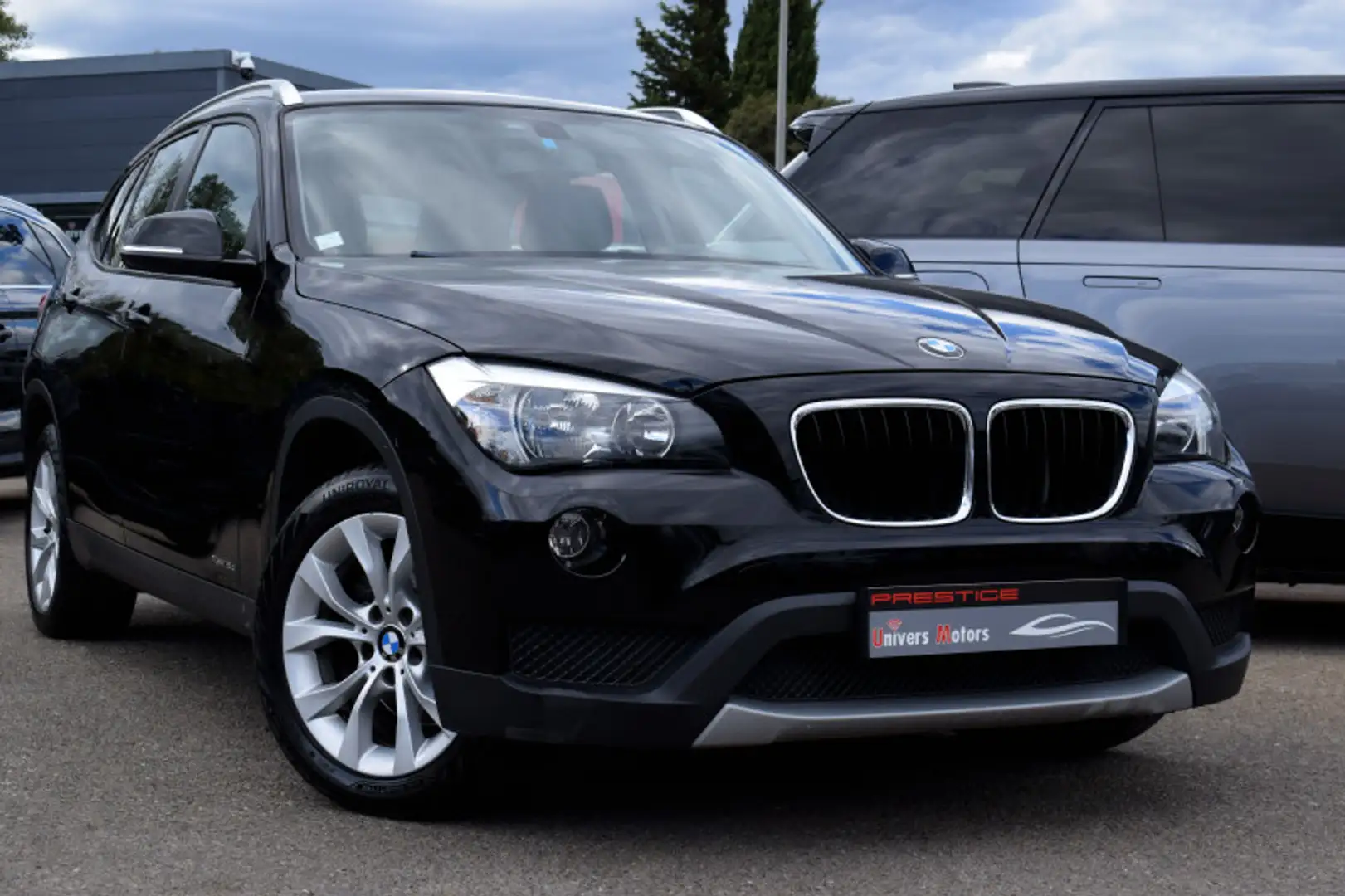 BMW X1 (E84) XDRIVE18D 143CH PREMIERE Noir - 1
