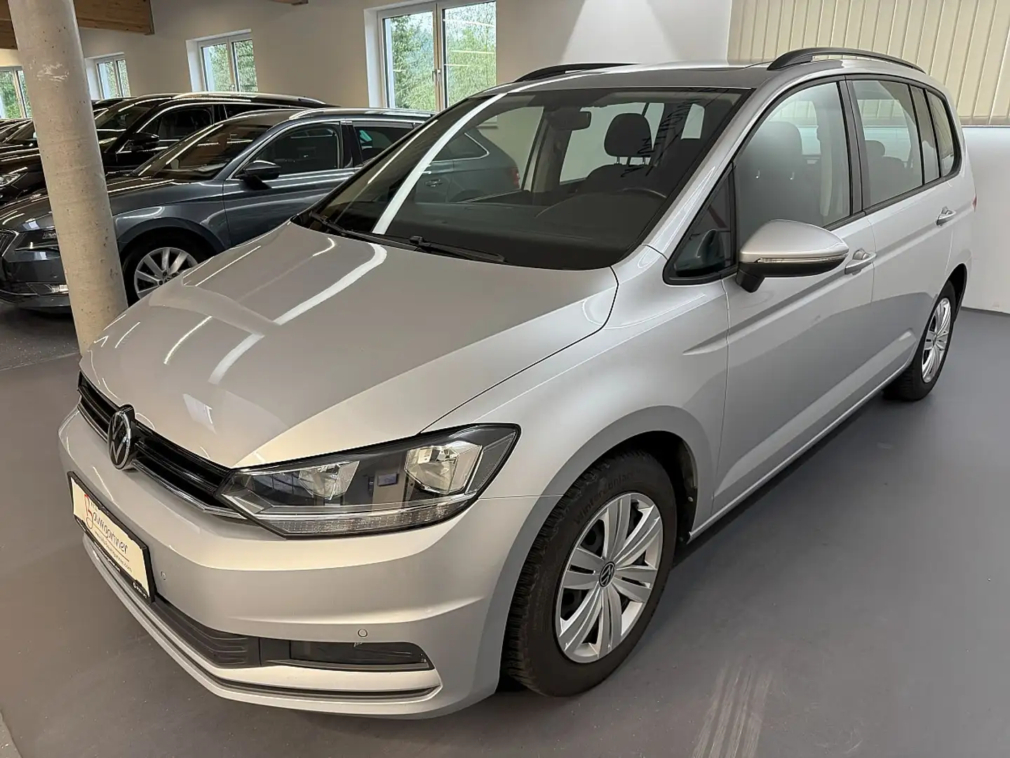 Volkswagen Touran 2,0 TDI *NAVI*ACC*AHK*PANO*PDC vo/hi*Elektr. He... Argent - 2