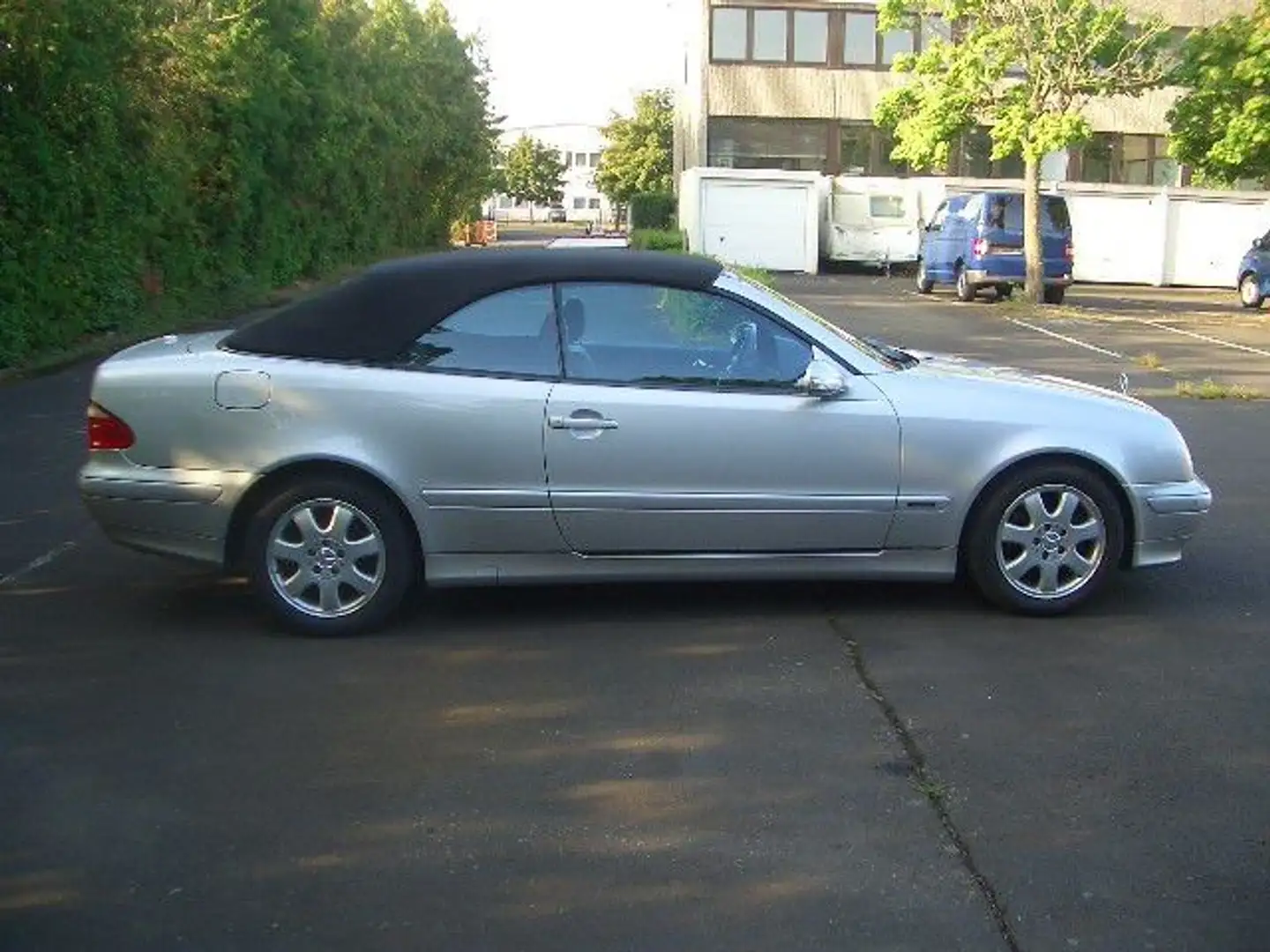 Mercedes-Benz CLK 200 KOMPRESSOR AVANTGARDE Automatik Plateado - 2