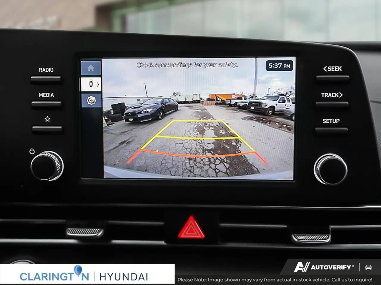 Hyundai ELANTRA снимка Hyundai ELANTRA