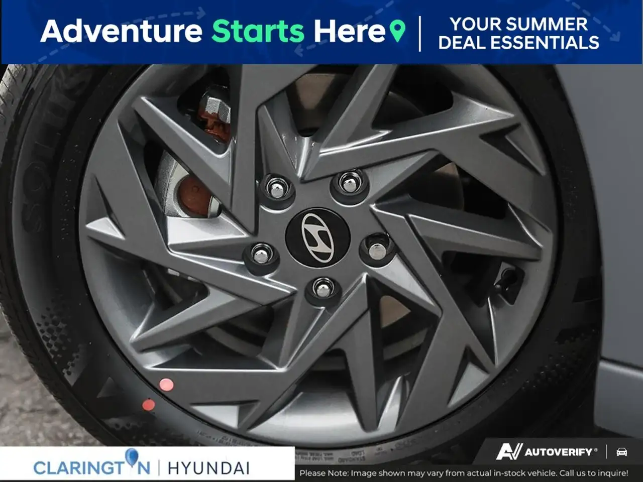 Hyundai ELANTRA photo Hyundai ELANTRA