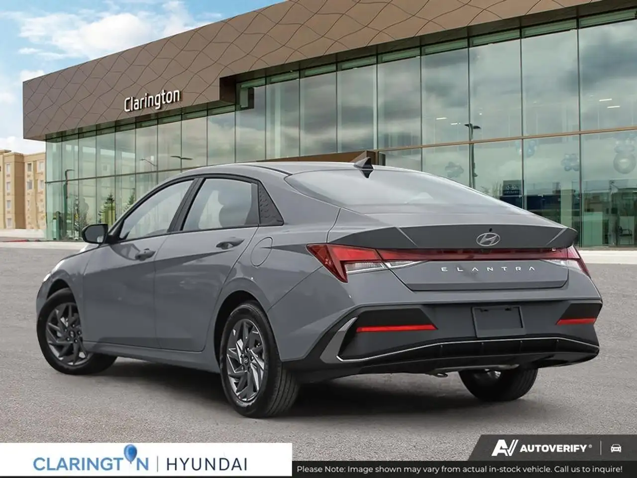 Hyundai ELANTRA снимка Hyundai ELANTRA