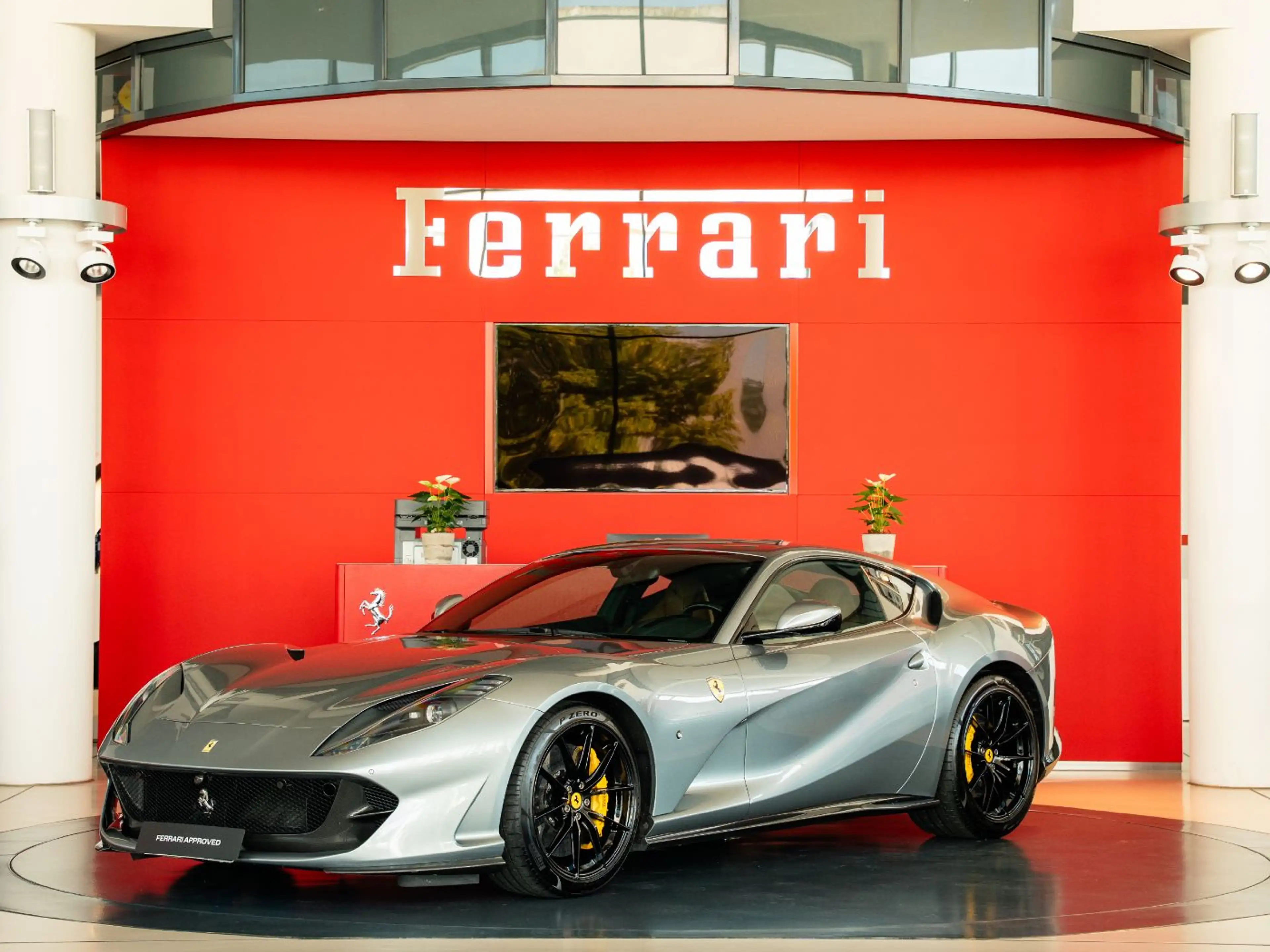 Ferrari 812 Superfast Carbon-Exterior*HiFi-Premium*Lift — photo 2