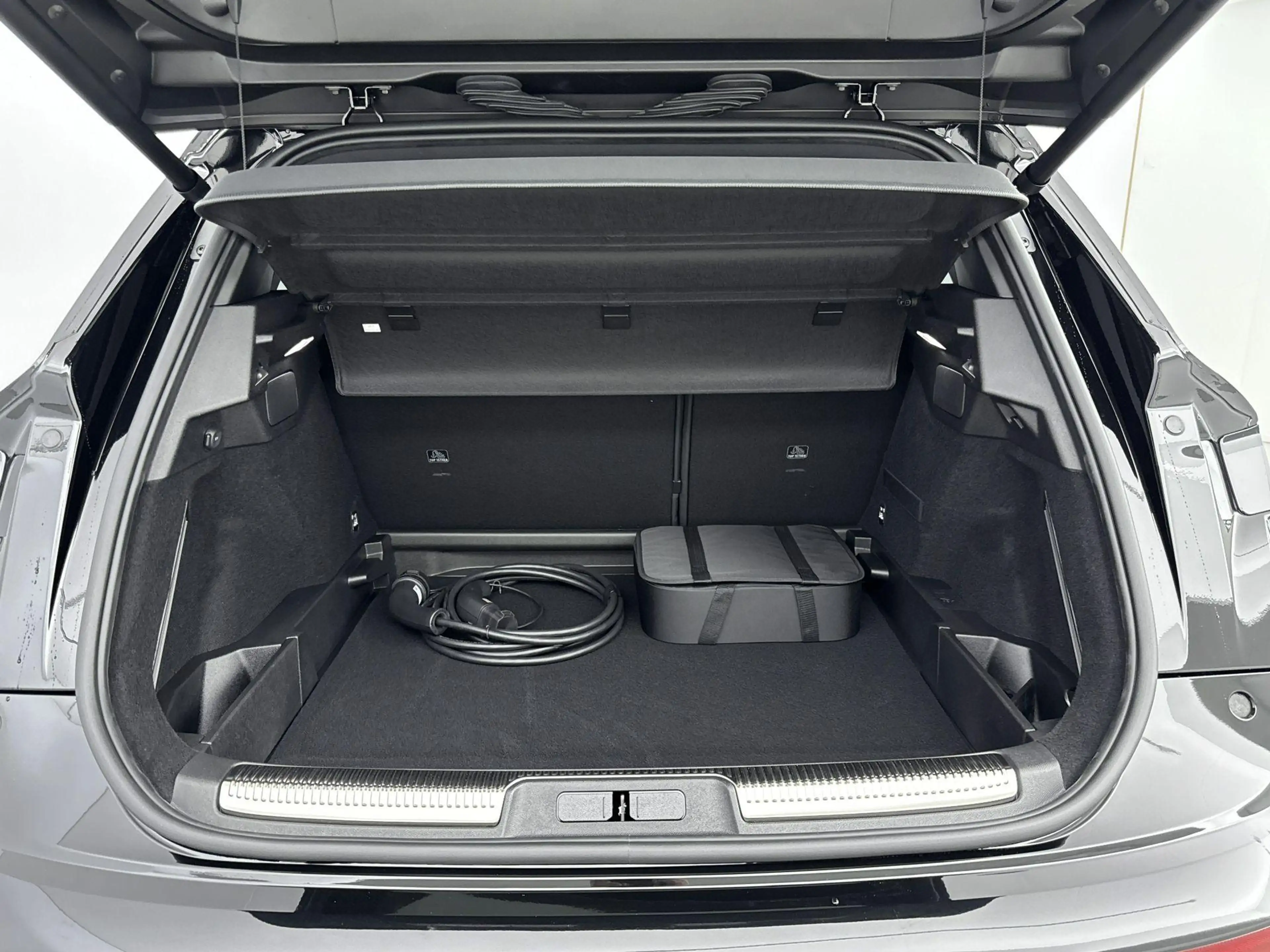 DS Automobiles DS 7 E-Tense 225 Ligne Business | Alcantara | Adaptieve — photo 15