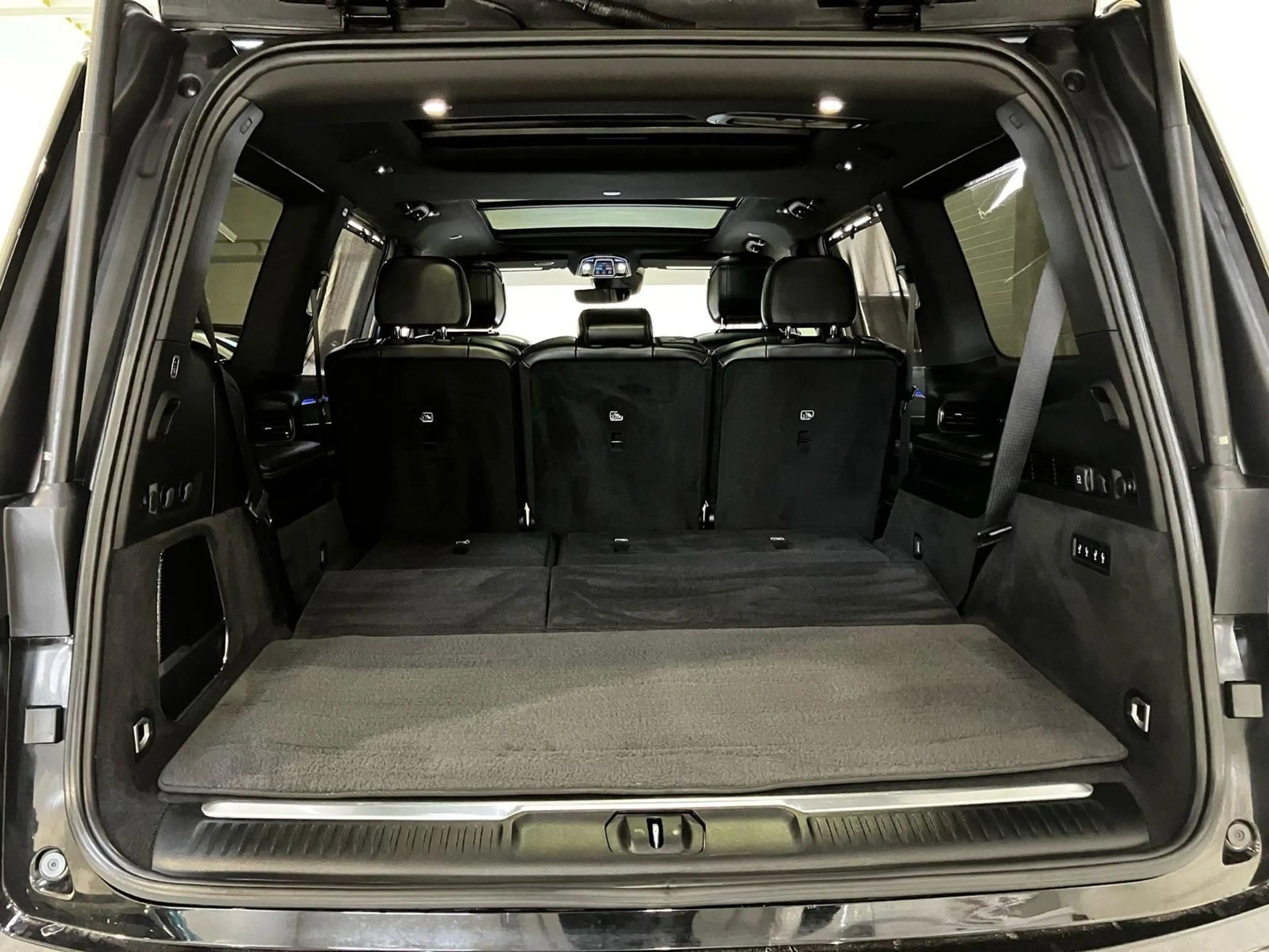 Jeep Wagoneer Grand Wagoneer Series 3 6,4 LPG GAS 8 Sitzer — photo 11