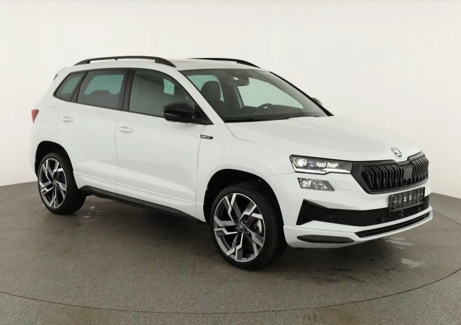 Skoda Karoq Sportline 1.5 TSI DSG Sportline, Pano, AHK, Nav... Weiß - 1