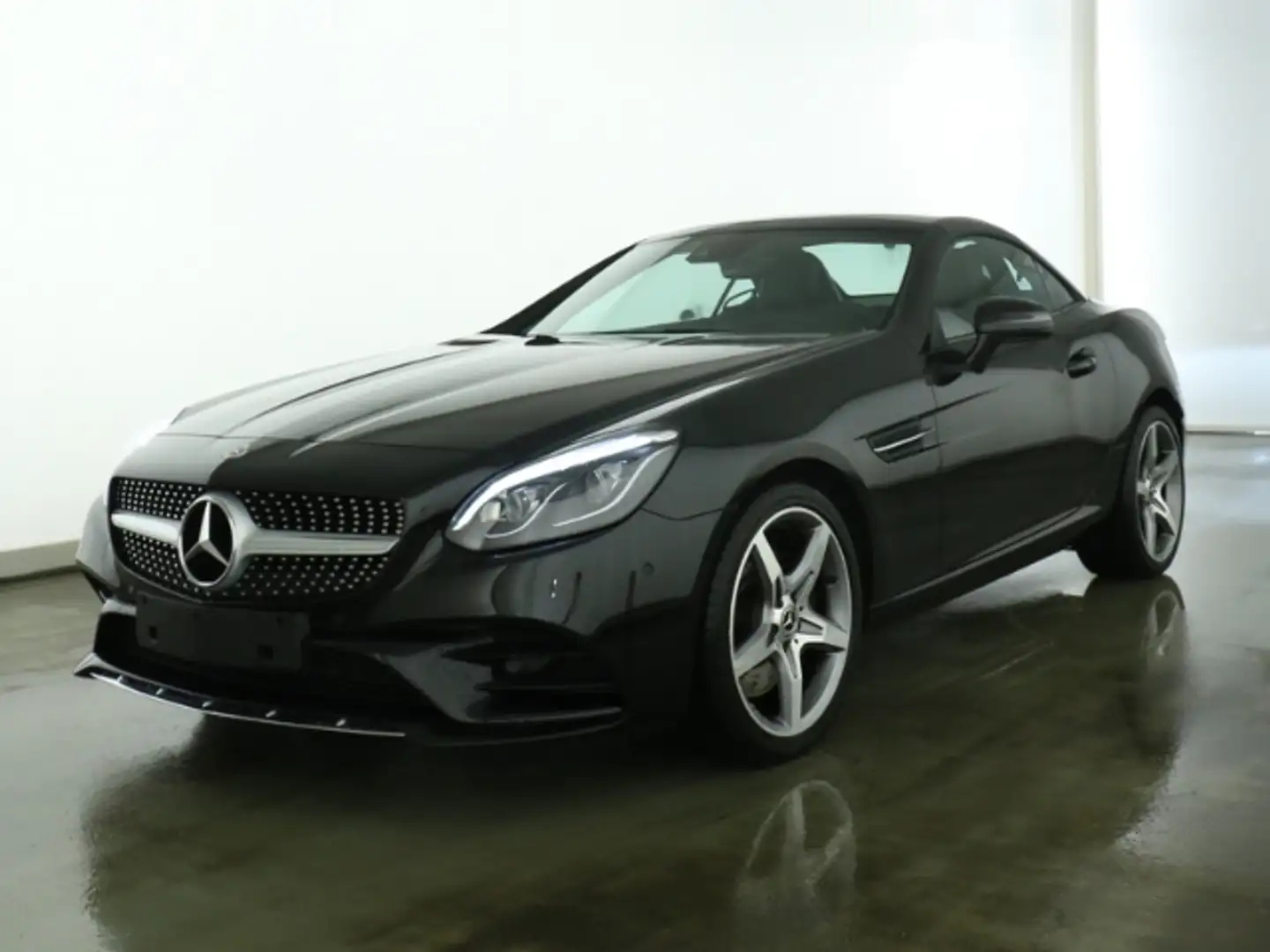 Mercedes-Benz SLC 200 AMG Line 9G-Tronic Garmin Parktronic ILS Schwarz - 2