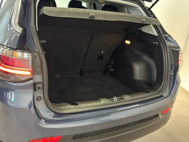 Jeep Compass view 15