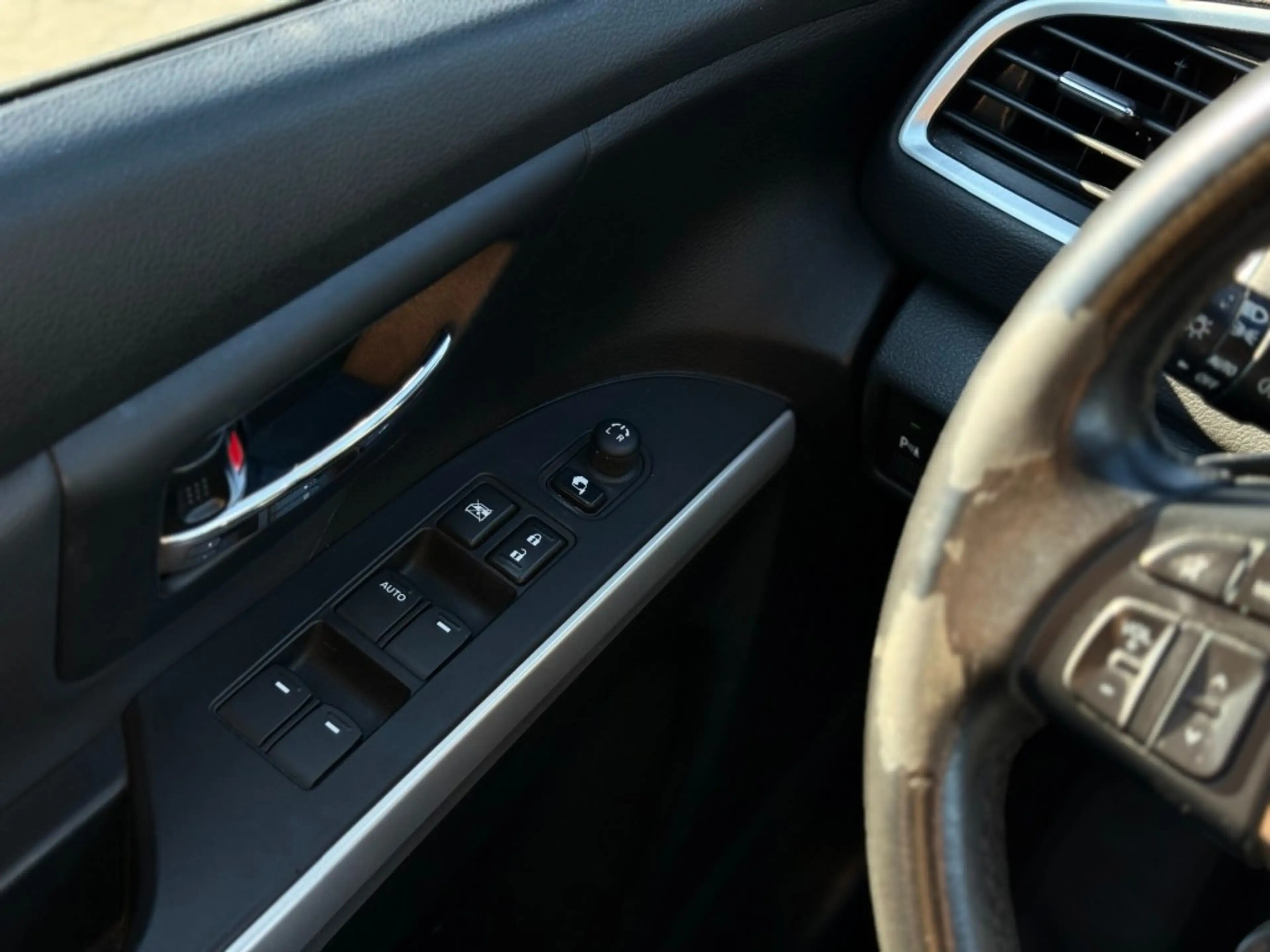 Suzuki SX4 S-Cross 1.4 HIGH EXE TREKHAAK — photo 15