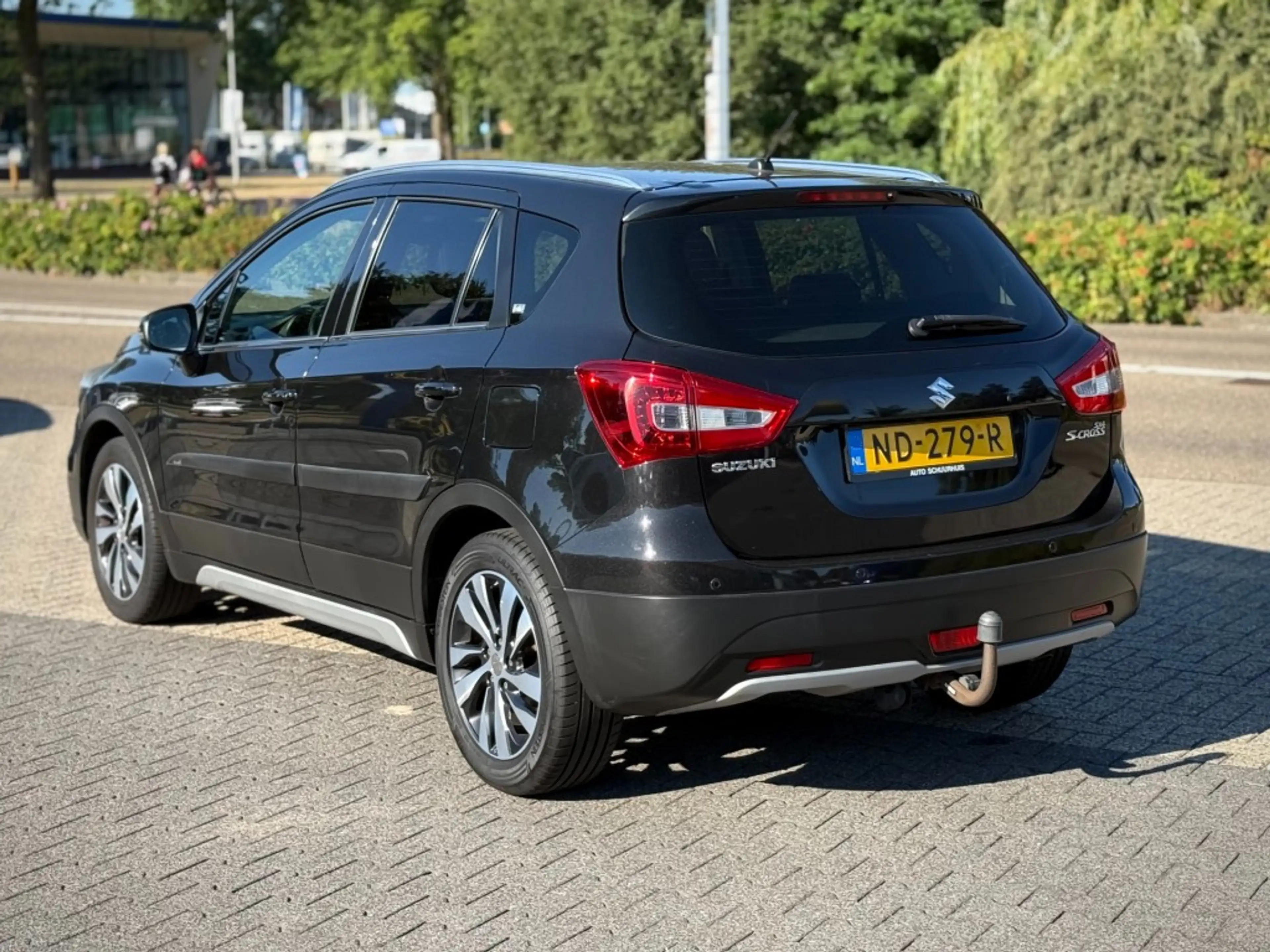 Suzuki SX4 S-Cross 1.4 HIGH EXE TREKHAAK — photo 3