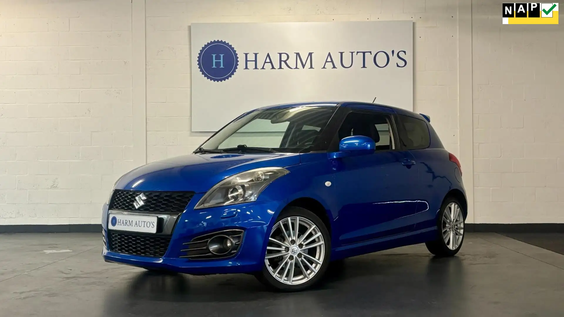 Suzuki Swift 1.6 Sport 136pk Xenon / Cruise / Clima / '17' Blauw - 1