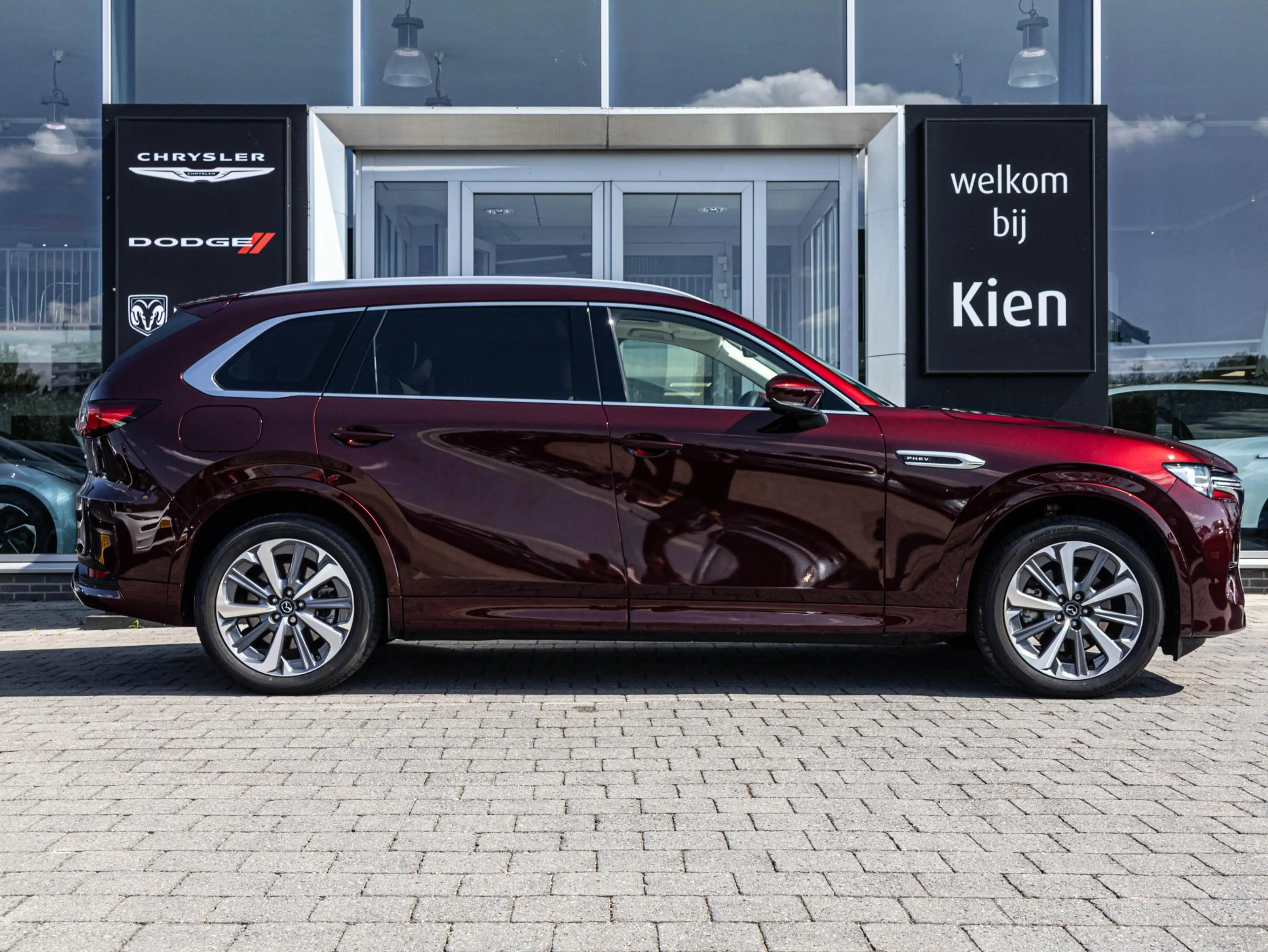 Mazda CX-80 2.5 e-SkyActiv PHEV Takumi Plus 6p. | Pano | Leder — photo 3