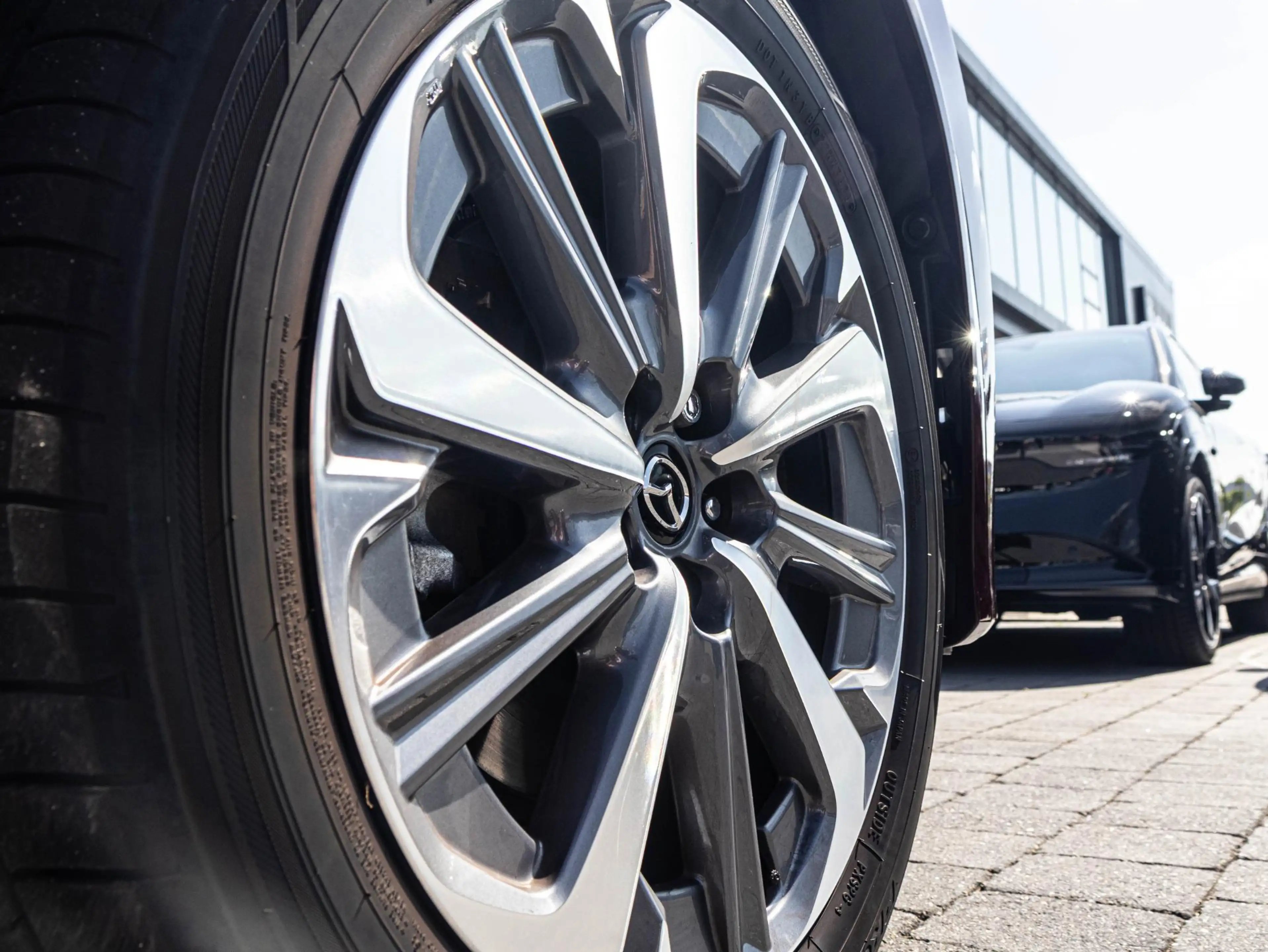 Mazda CX-80 2.5 e-SkyActiv PHEV Takumi Plus 6p. | Pano | Leder — photo 24