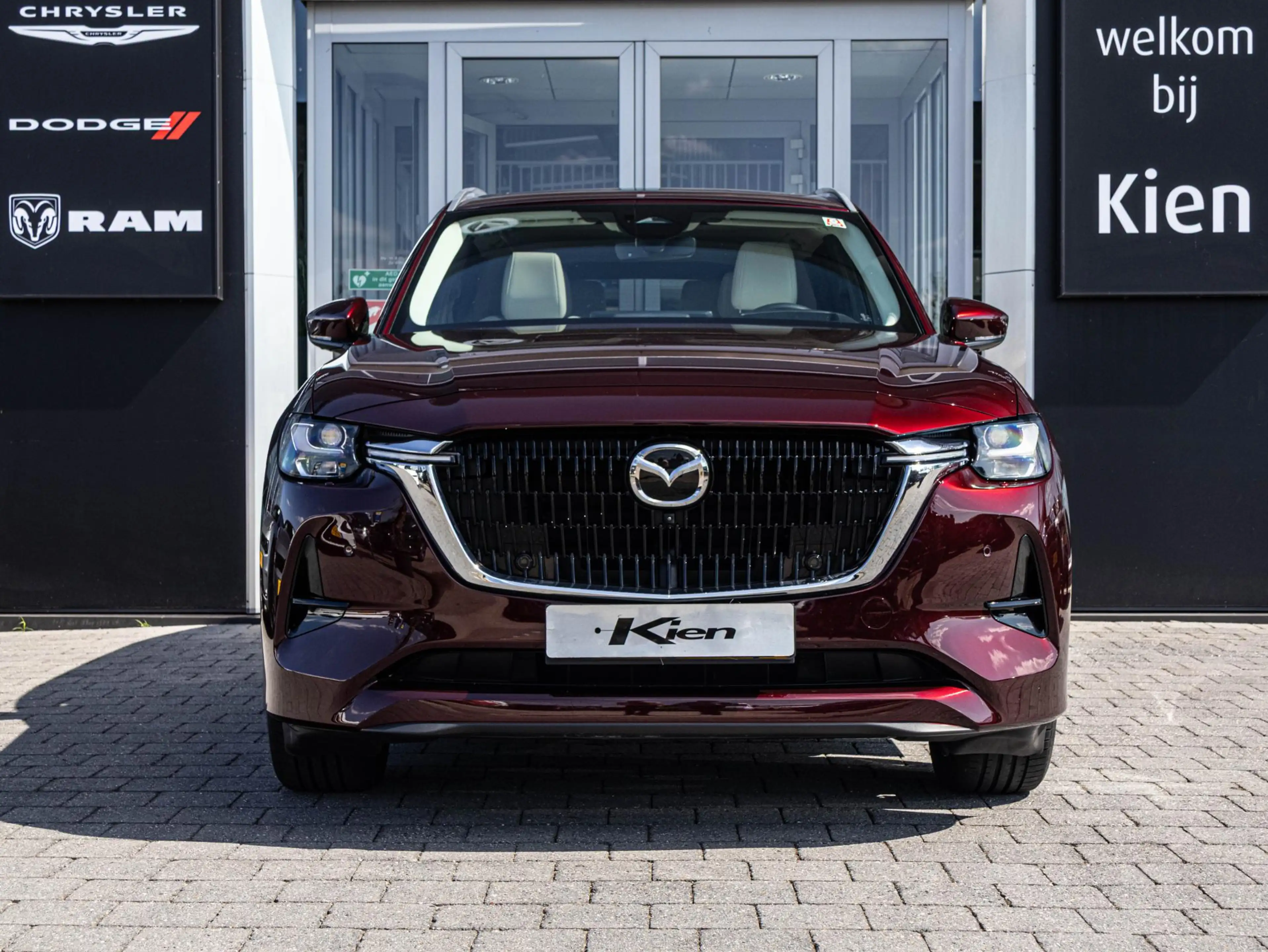 Mazda CX-80 2.5 e-SkyActiv PHEV Takumi Plus 6p. | Pano | Leder — photo 14