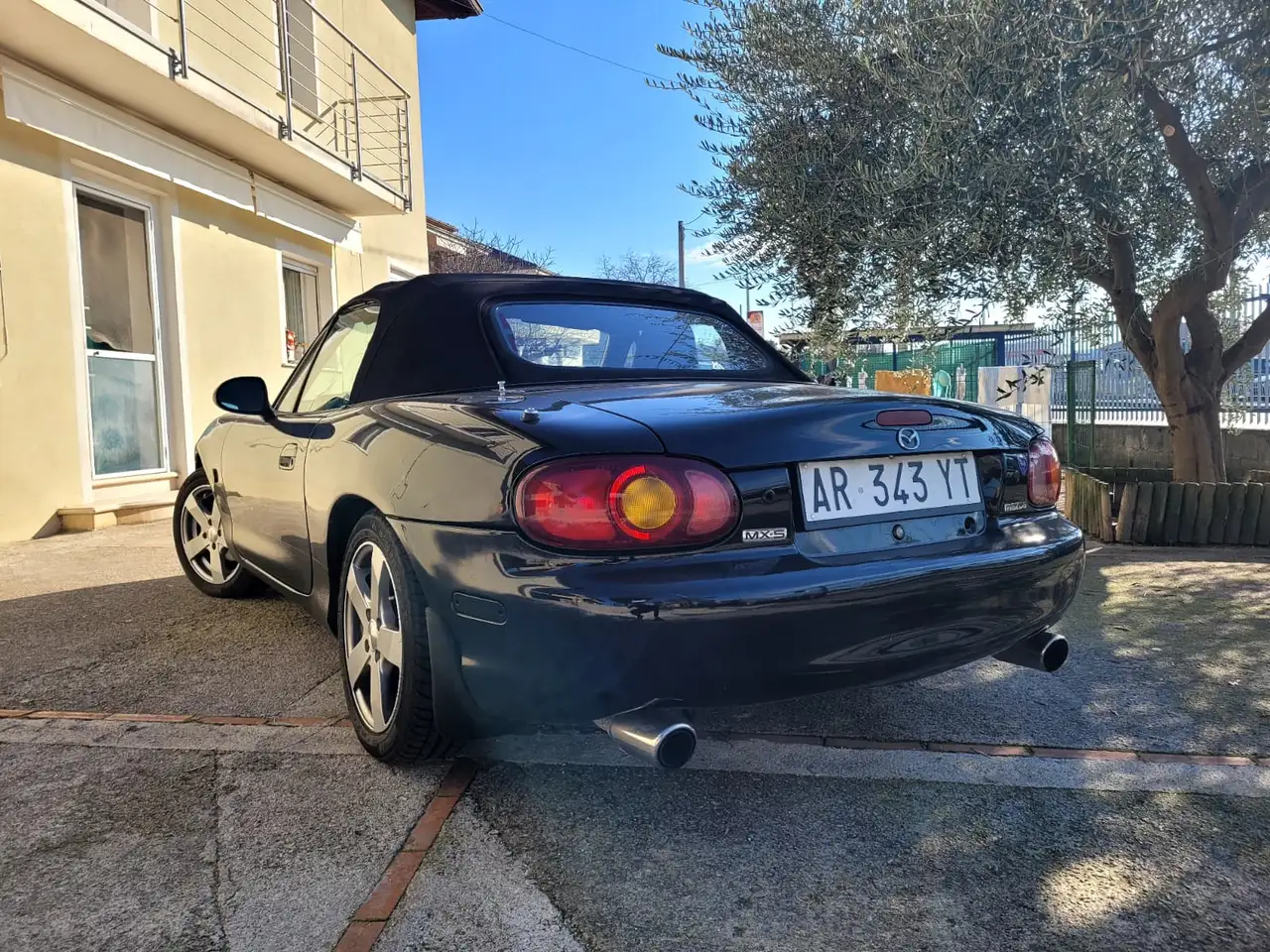 Mazda MX-5 1.6, foto 2