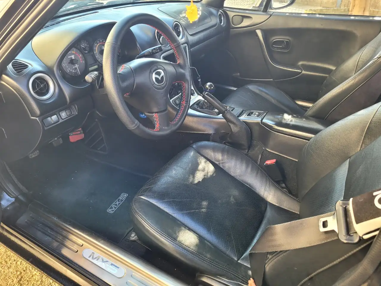 Mazda MX-5 1.6, foto 6