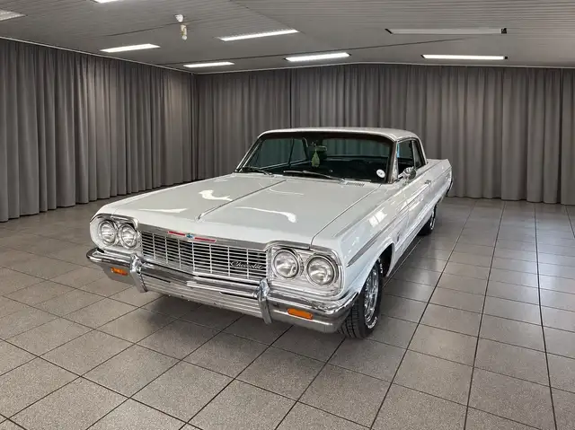 Chevrolet Impala SS 2 Door Coupé von 1964  mit 427 V8