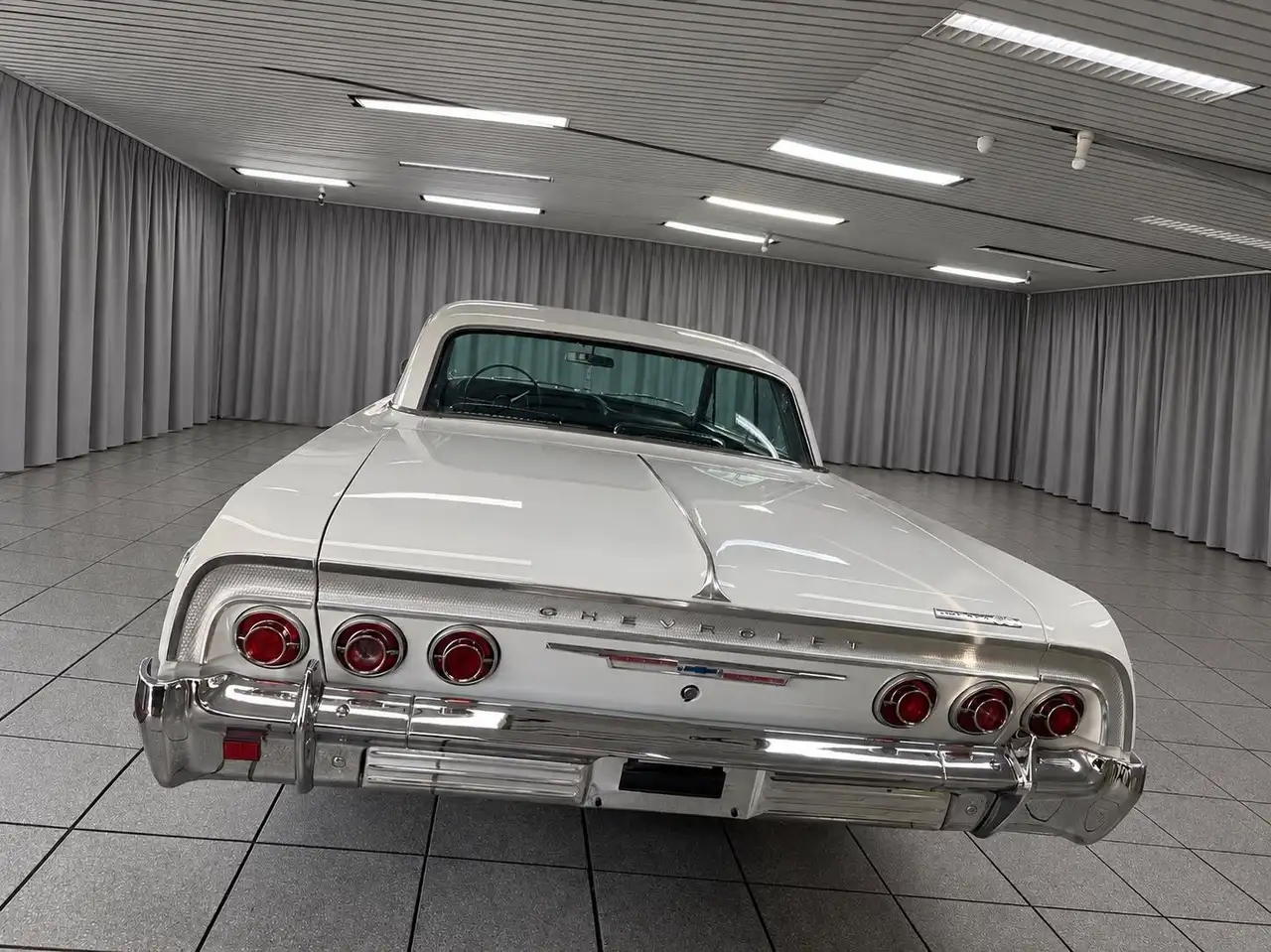Chevrolet Impala SS 2 Door Coupé von 1964 mit 427 V8, foto 6