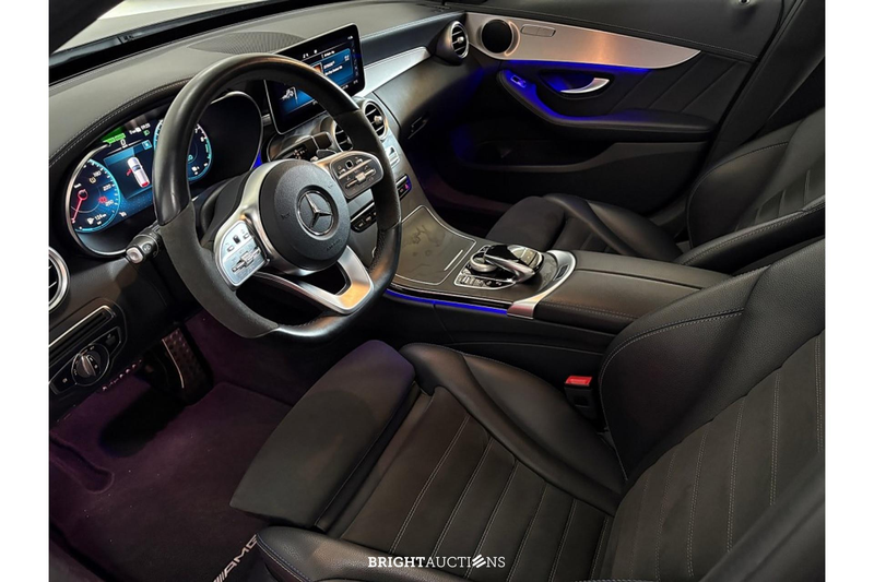 Mercedes-Benz C 300 e Business Solution AMG Limited — photo 10