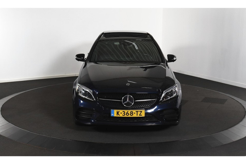 Mercedes-Benz C 300 e Business Solution AMG Limited — photo 4
