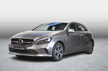 D Hatchback Luxury Line | Navigatie | Achteruitrij
