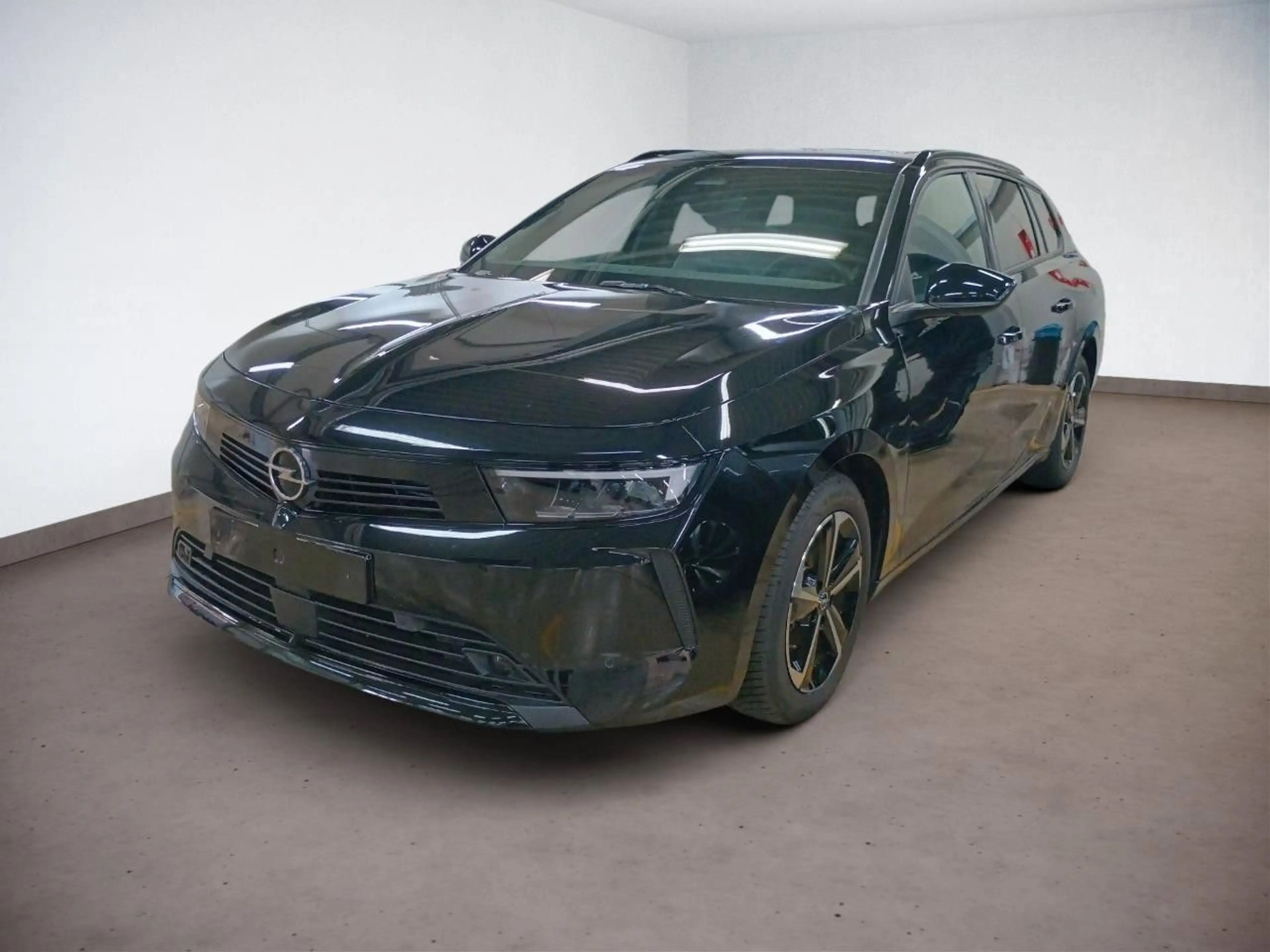 Opel Astra L ST Edition 130PS AT-8 *SHZ*LHZ*DACHREL.* — photo 2