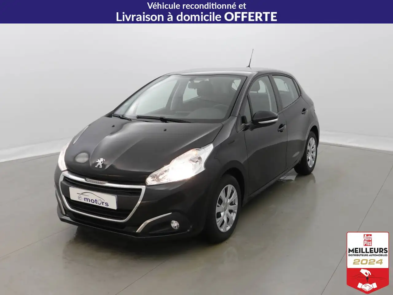 Peugeot 208 Essence 82 Premium Pack+  2PL PDC AR