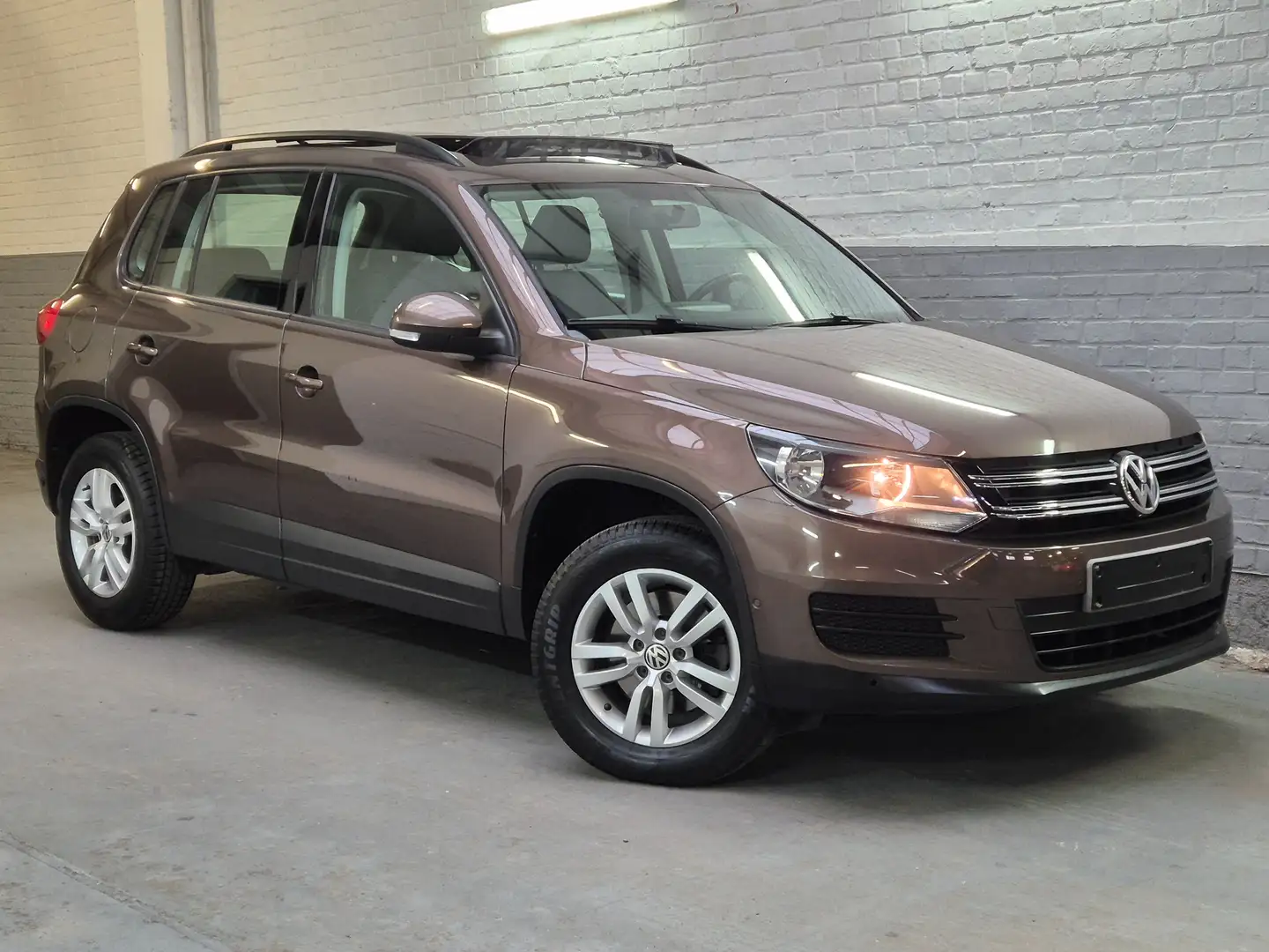 Volkswagen Tiguan 1.4 TSI - 1 PROP.-TOIT PANO.-TOP ETAT-GARANTIE Bruin - 1