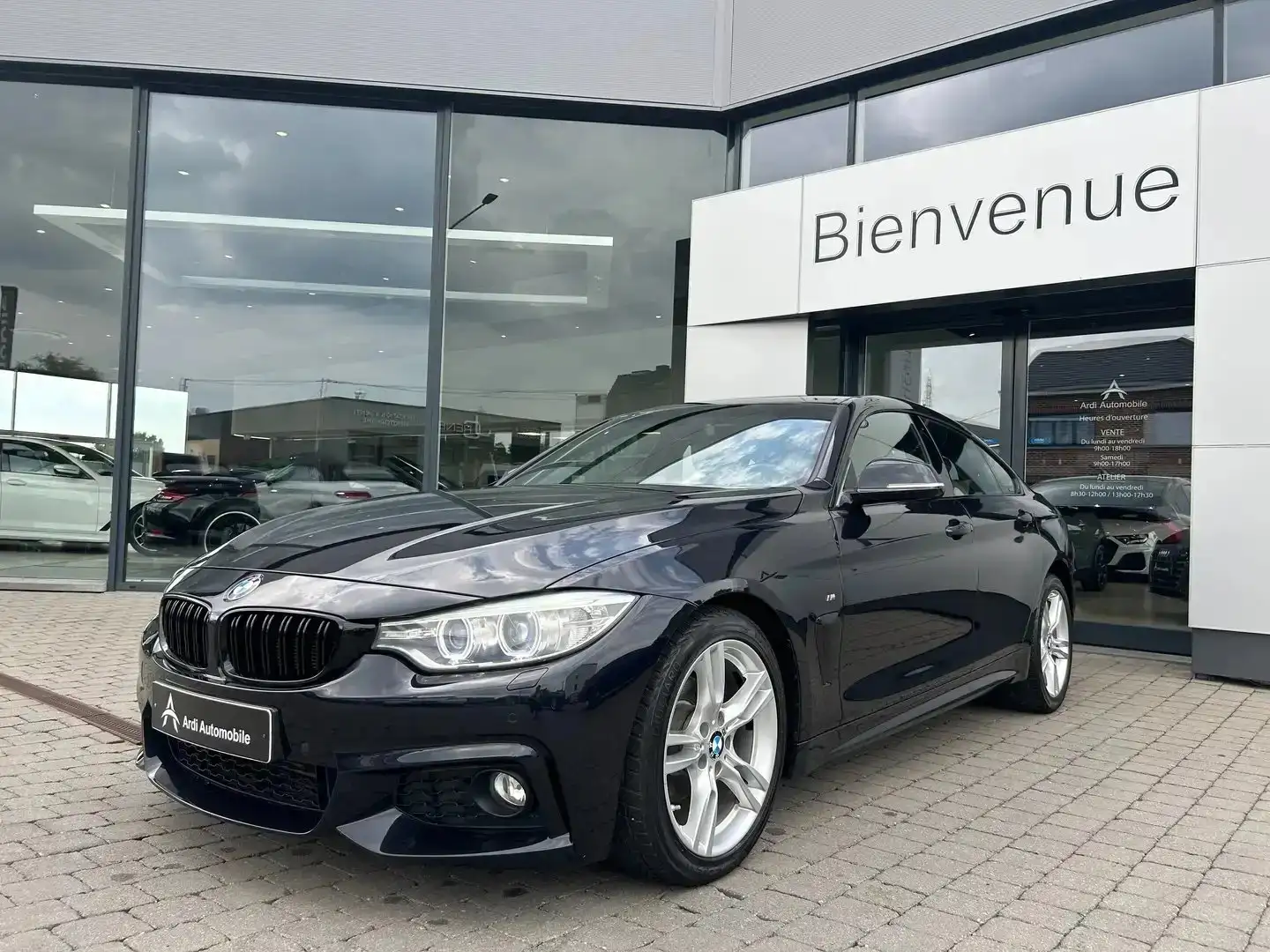 BMW 418 d *GARANTIE 12 MOIS*1er PROPIO*PACK M*AIRCO*LED* Bleu - 1