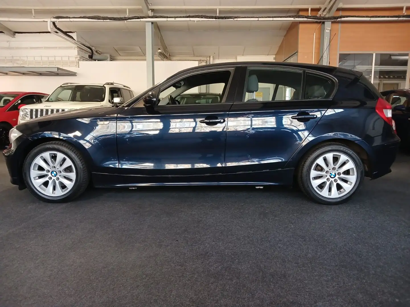 BMW 118 I ADVANTAGE AUTOMATIK PDC V H TUV NEU Blue - 2