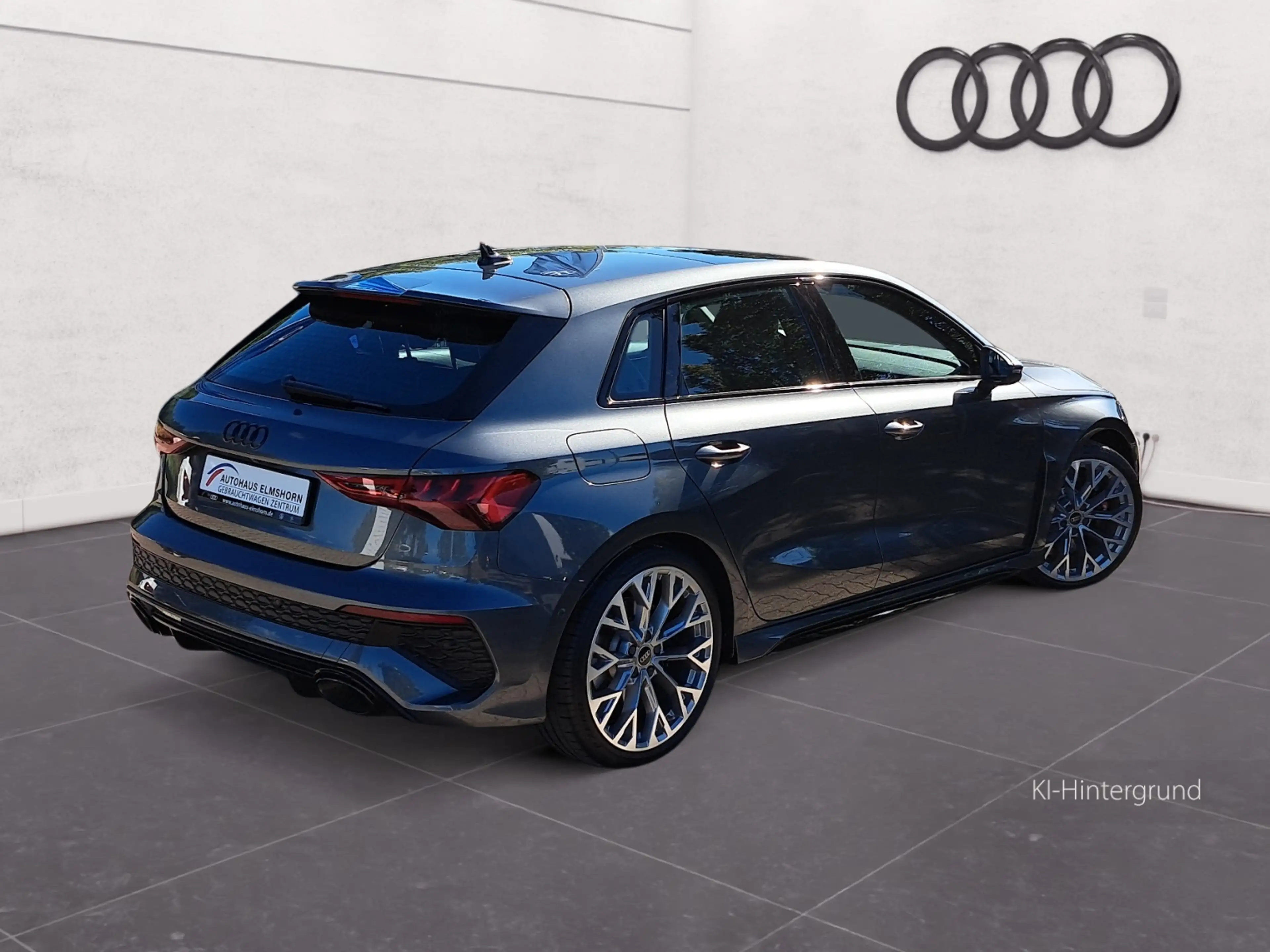 Audi RS3 Sportback quattro S tronic PANO SPORTABGAS NAV 4x — photo 9
