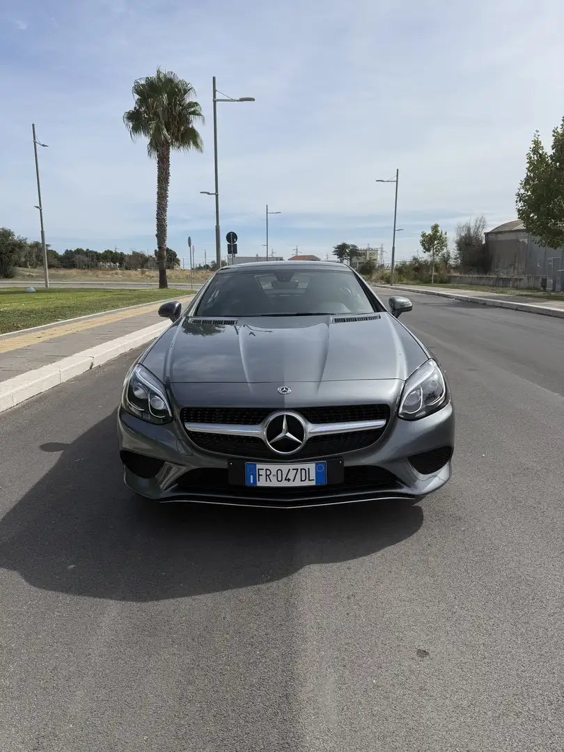 Mercedes-Benz SLC 200 Grigio - 2