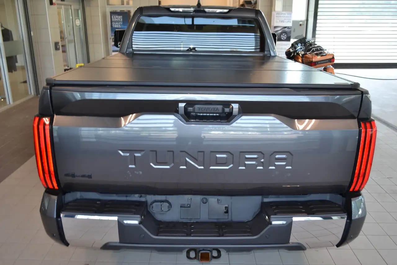 Toyota Tundra fotografie Toyota Tundra