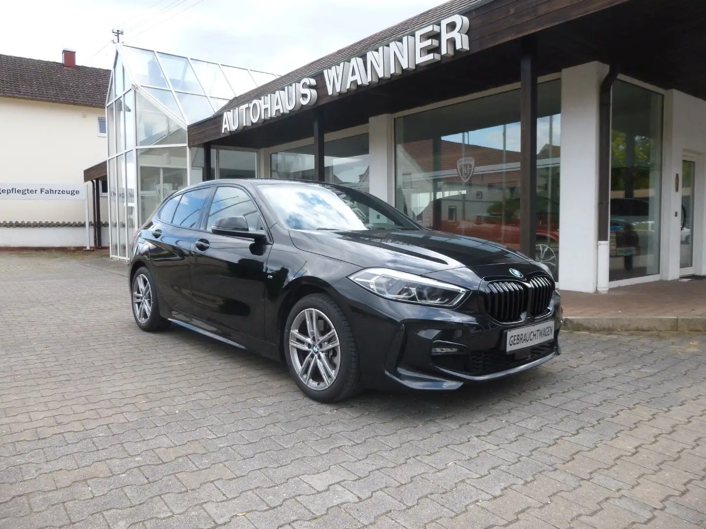 BMW 120 d Aut. M-Sportpaket *ACC*Anhäng.kupplung* Negro - 2
