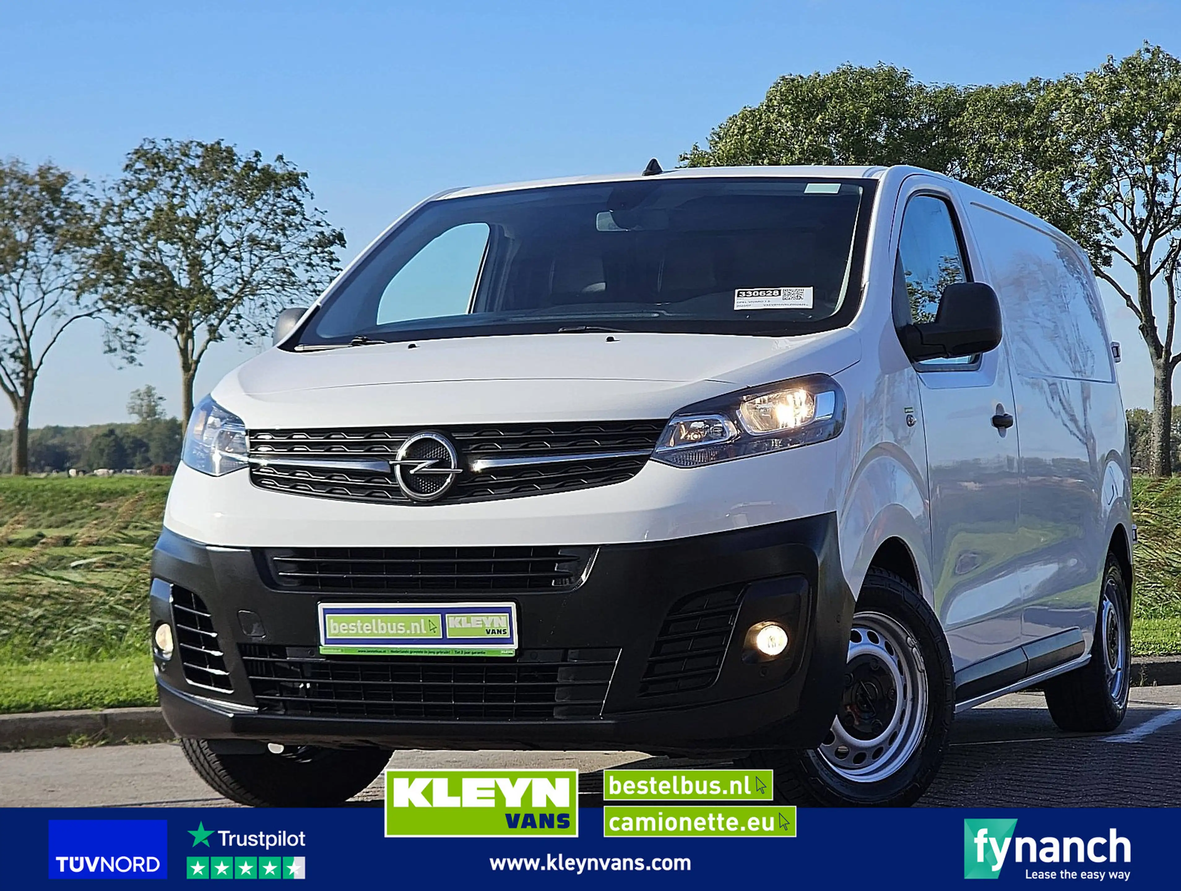 Opel Vivaro 1.5 L2 Navi NAP Euro6 Airco Trekhaak 3-Zits/Leer C