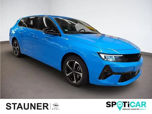 2025 Opel Astra in Blue for sale
