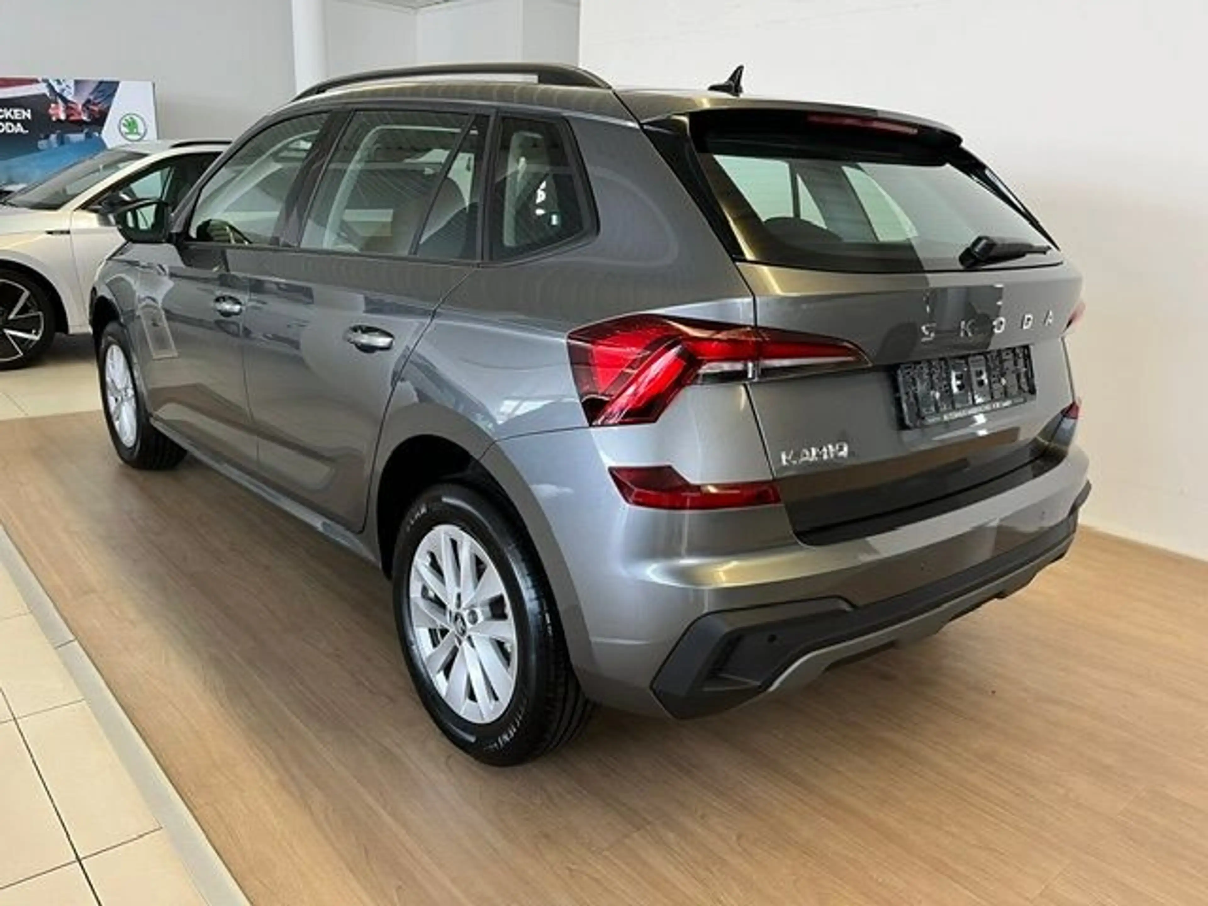 Skoda Kamiq 1.5 TSI DSG Selection+KlimaAT+Virtual Cock — photo 3