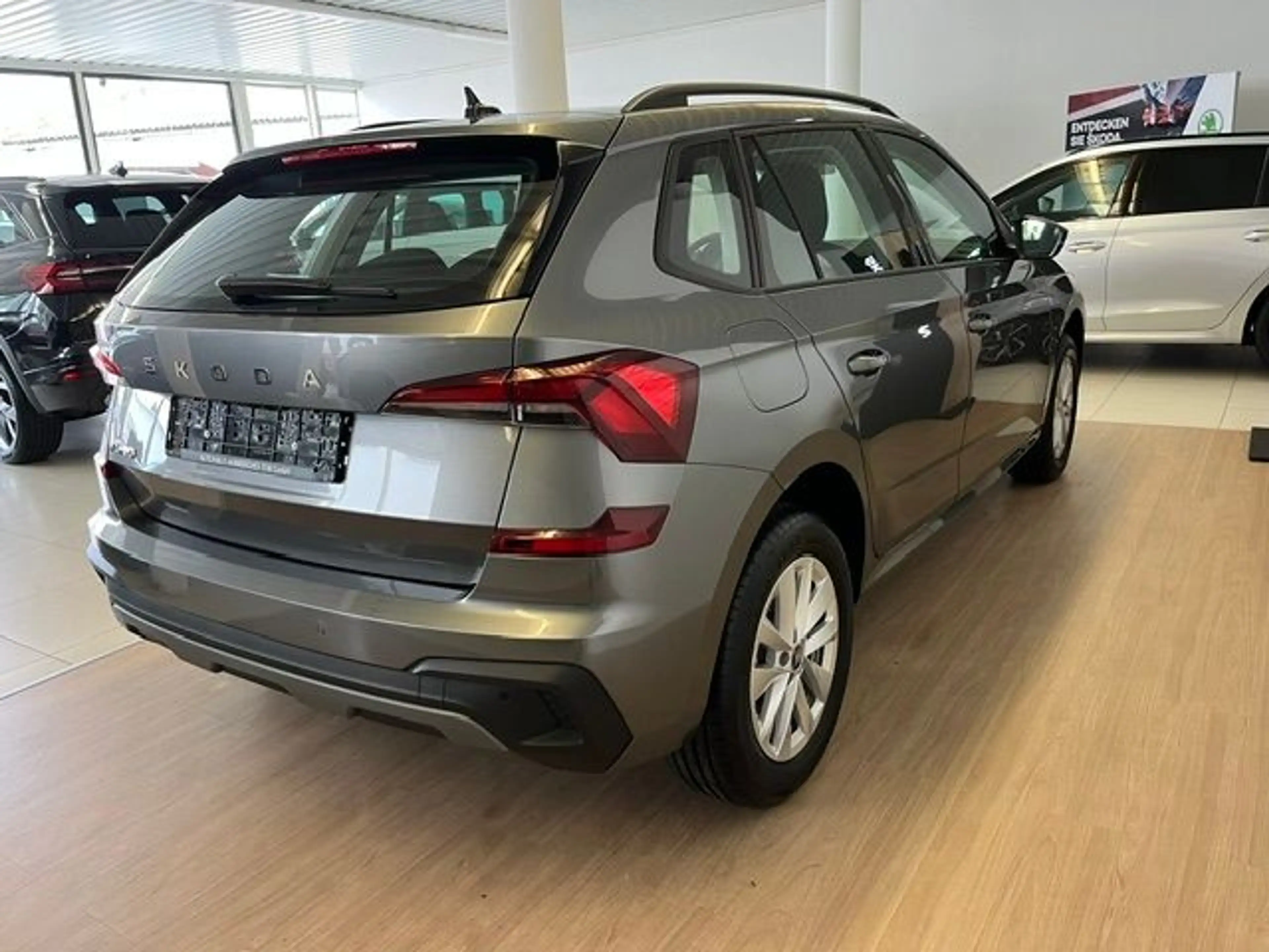 Skoda Kamiq 1.5 TSI DSG Selection+KlimaAT+Virtual Cock — photo 4