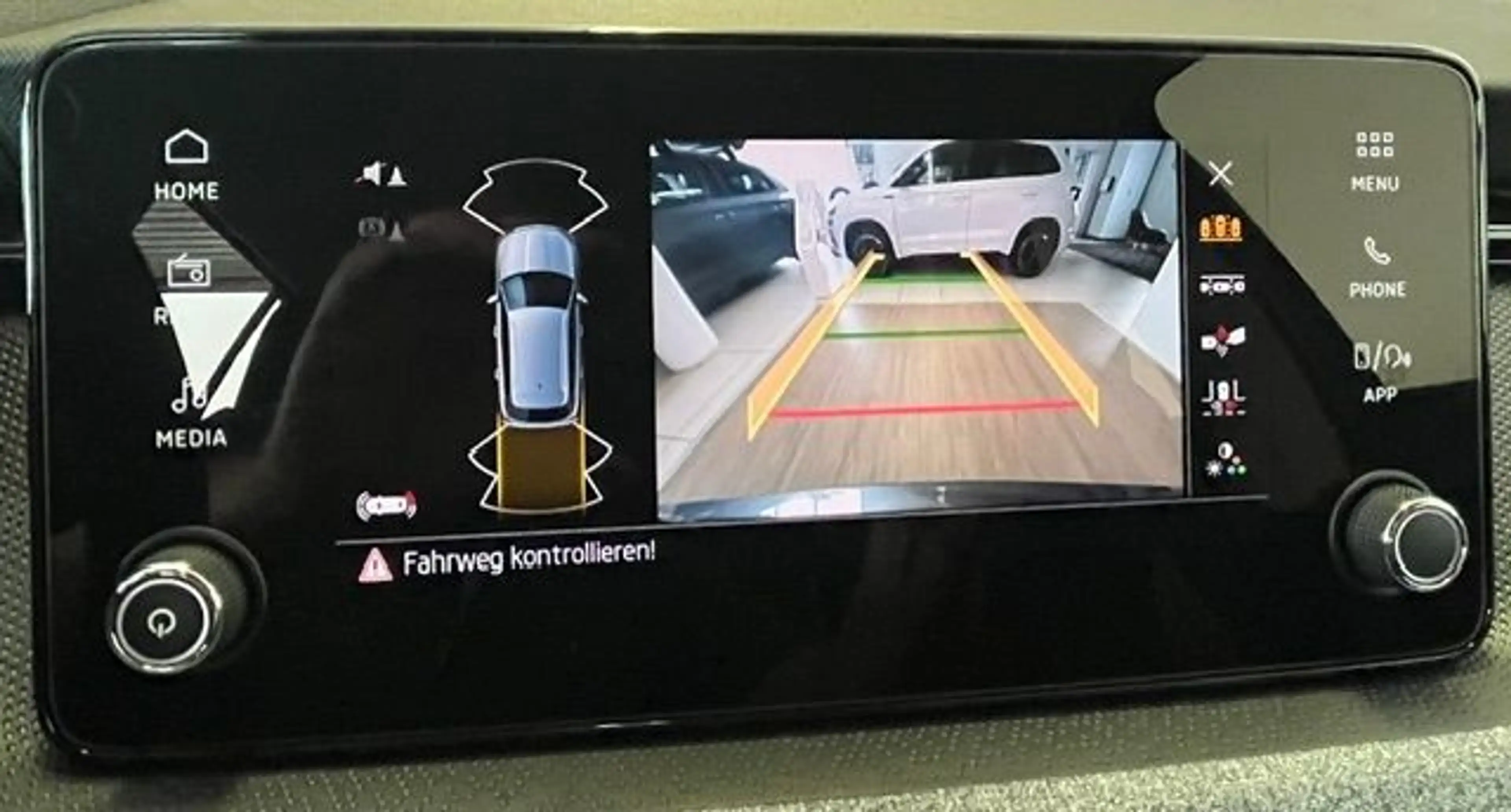 Skoda Kamiq 1.5 TSI DSG Selection+KlimaAT+Virtual Cock — photo 11