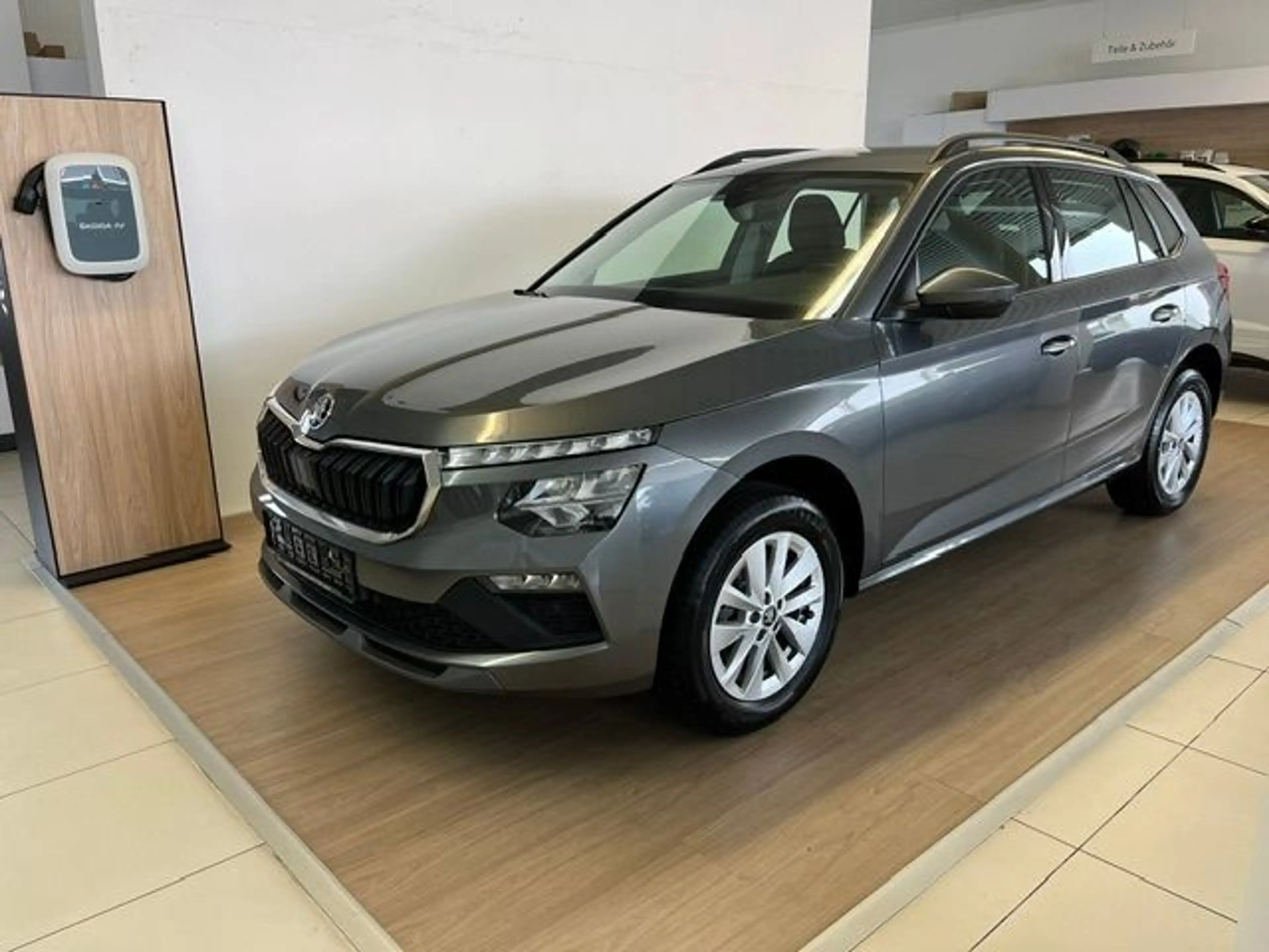 Skoda Kamiq 1.5 TSI DSG Selection+KlimaAT+Virtual Cock — photo 2