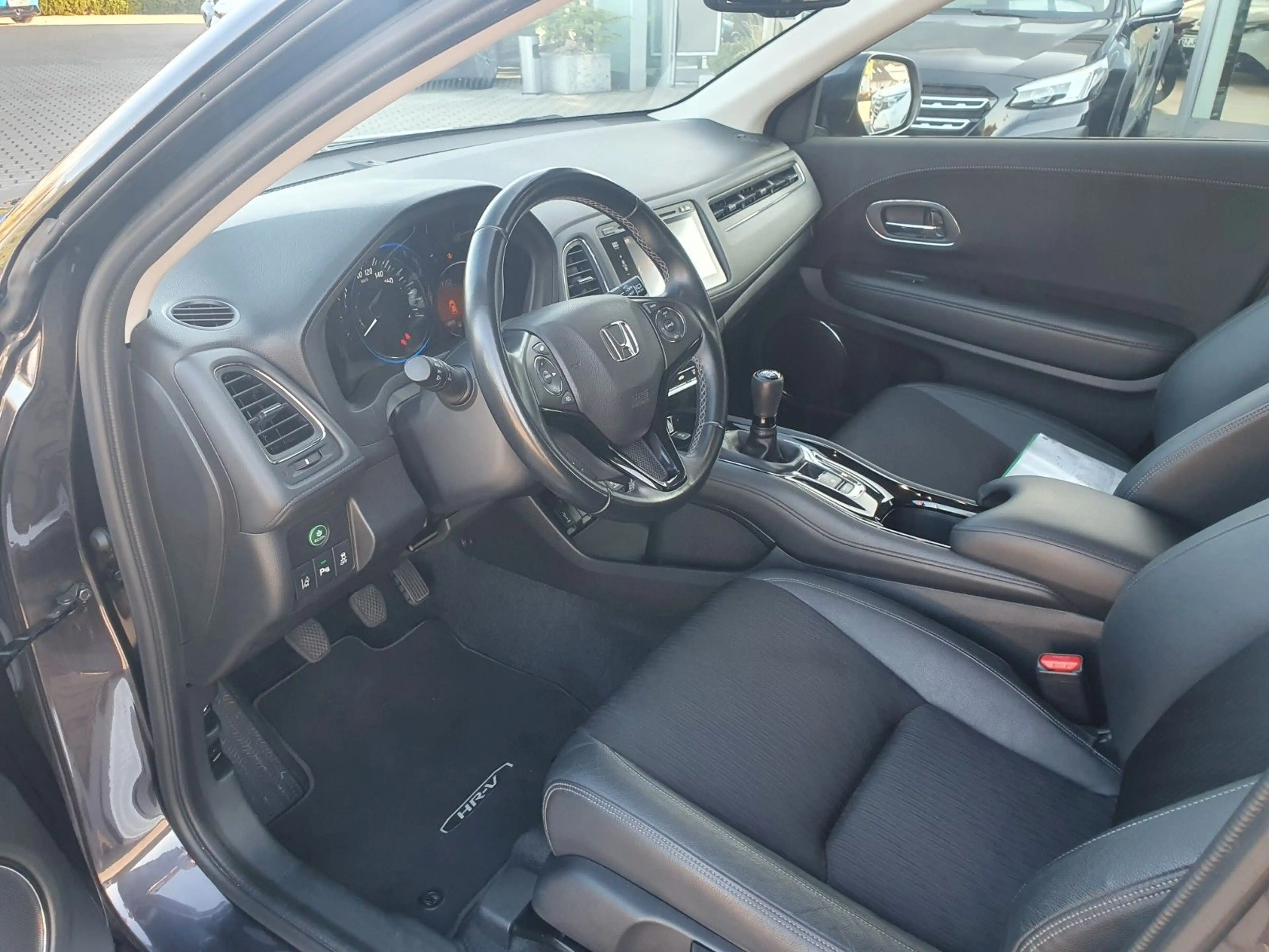 Honda HR-V 1,5 Executive AHK abnehmbar — photo 5