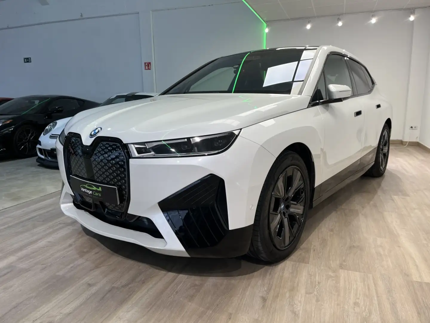 BMW i7 eDrive 50 M Sport Pro Blanc - 2